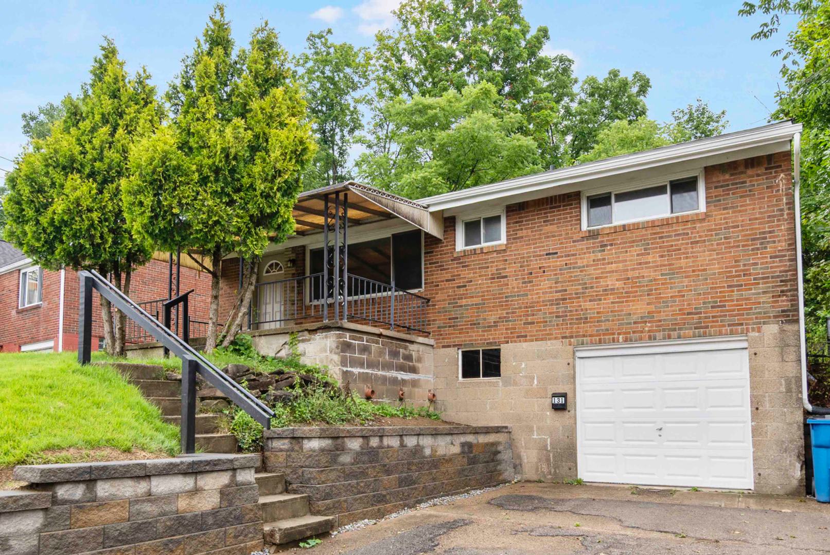 AVAILABLE NOW! Fully RENOVATED 3 bedroom in PENN HILLS! – photo 1