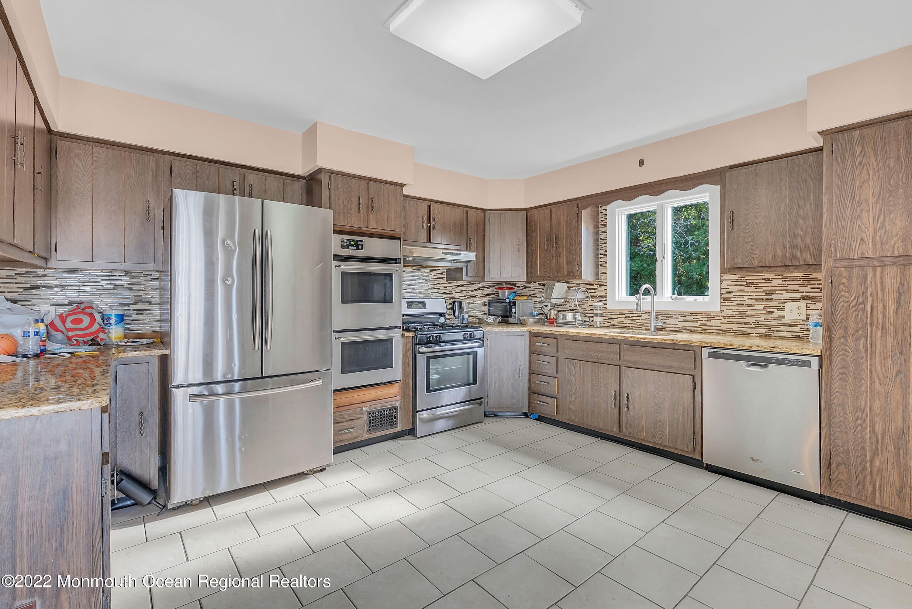 872 Red Oaks Drive – photo 5
