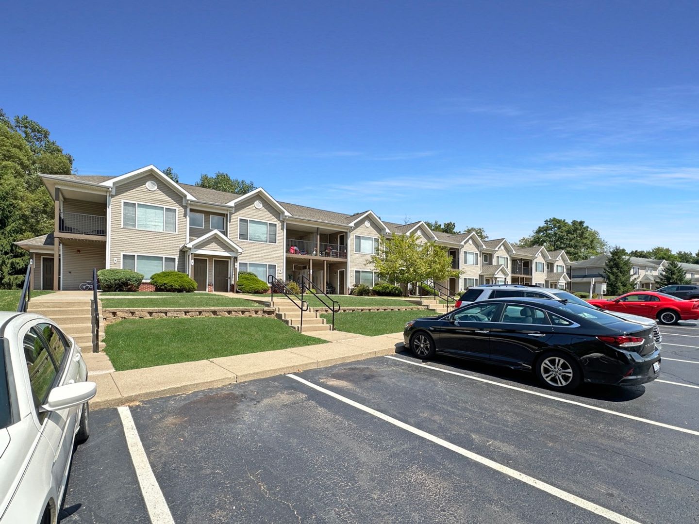 Battle Creek 1 Bedroom / 1 Bath Apartment – Available Now! – photo 2