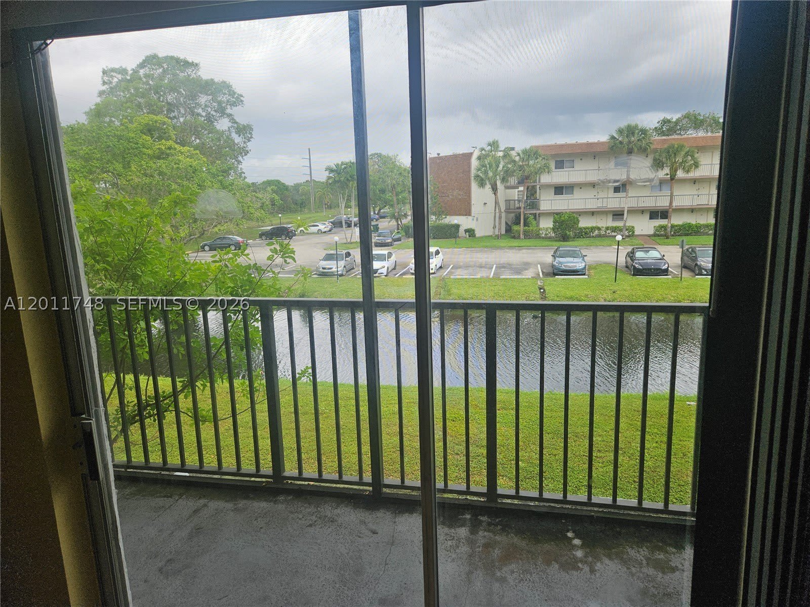 7561 NW 16th St – photo 1