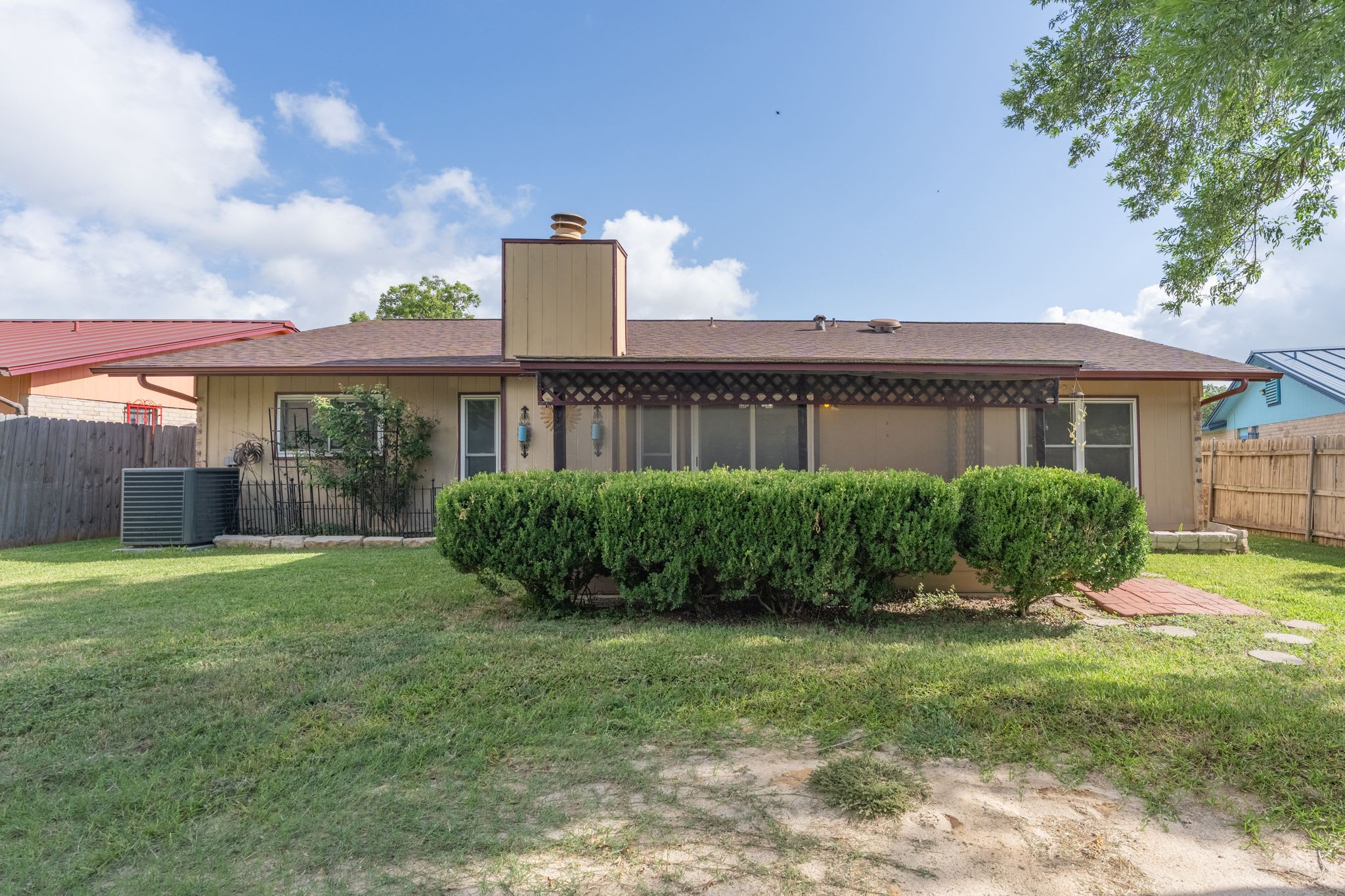 6822 Rivulet – photo 5