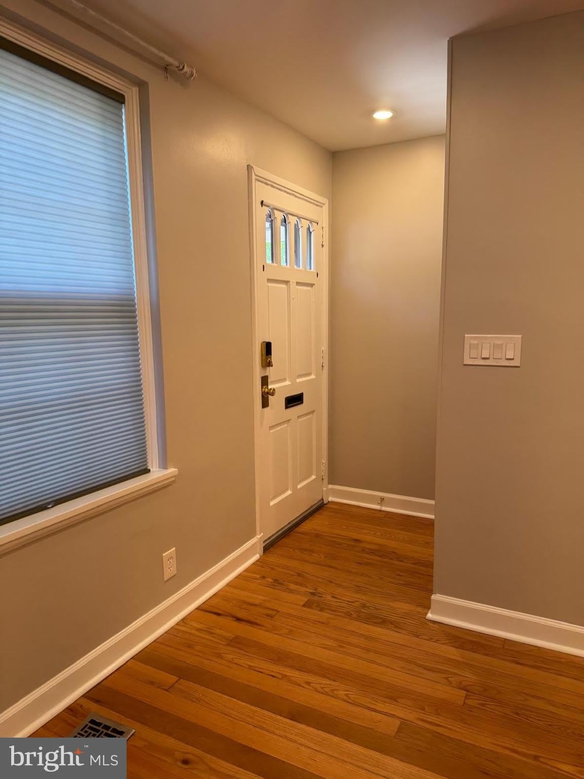3064 S Buchanan Street – photo 2