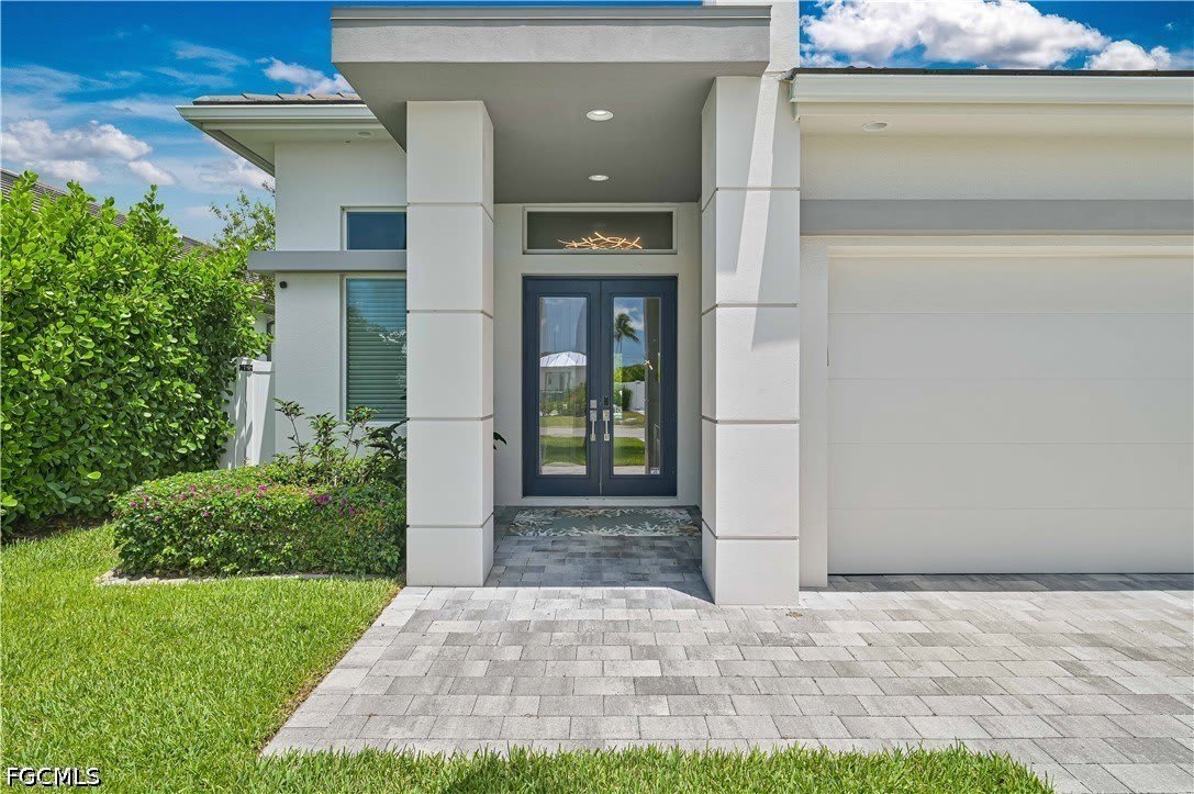693 105th Avenue N – photo 3