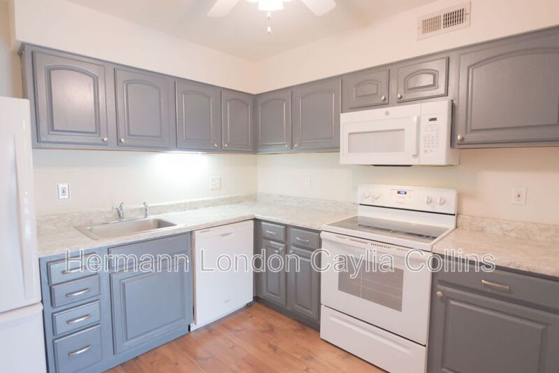 725 Ridgeside Drive – photo 3