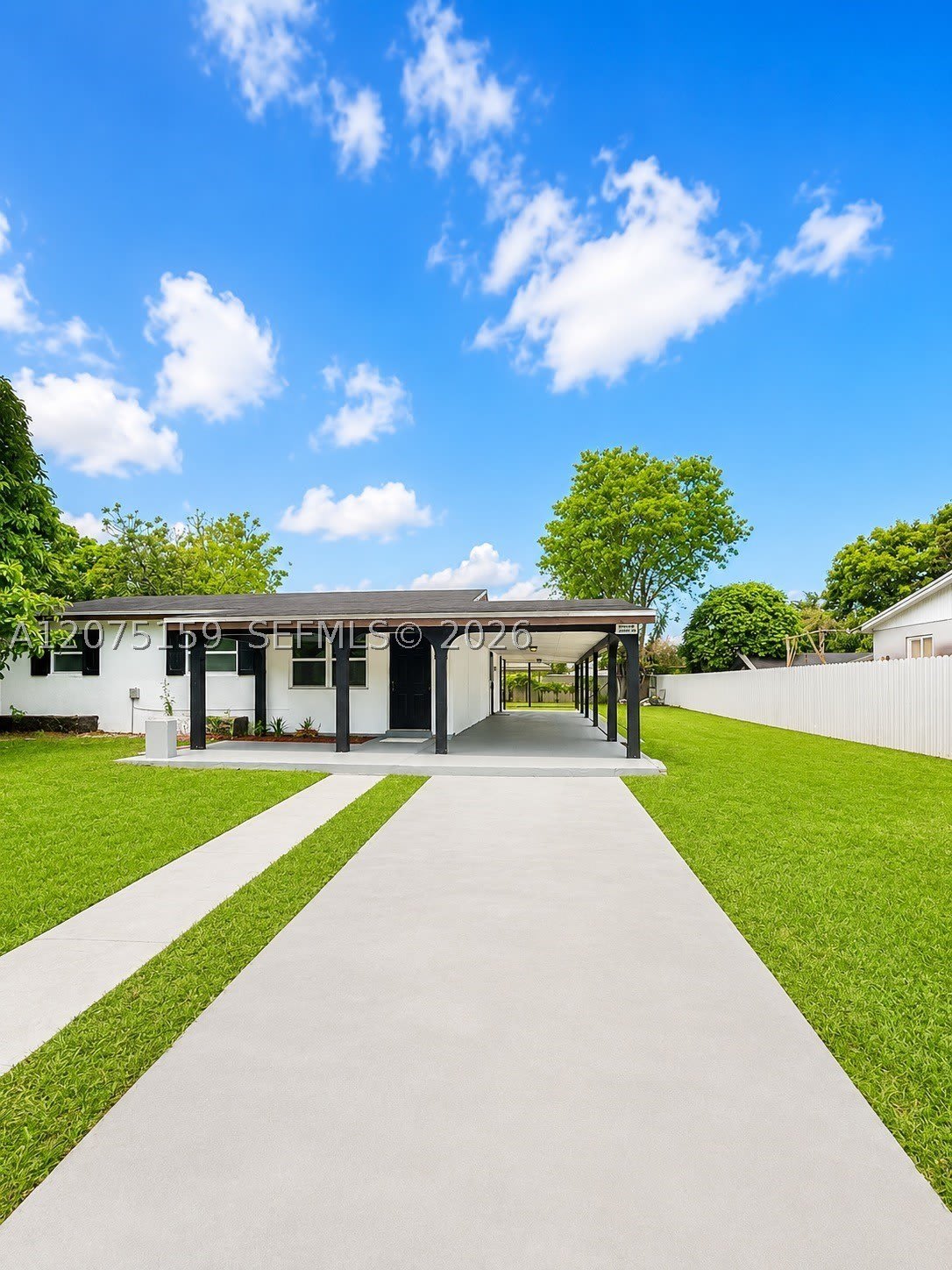 20600 SW 118th Pl – photo 1