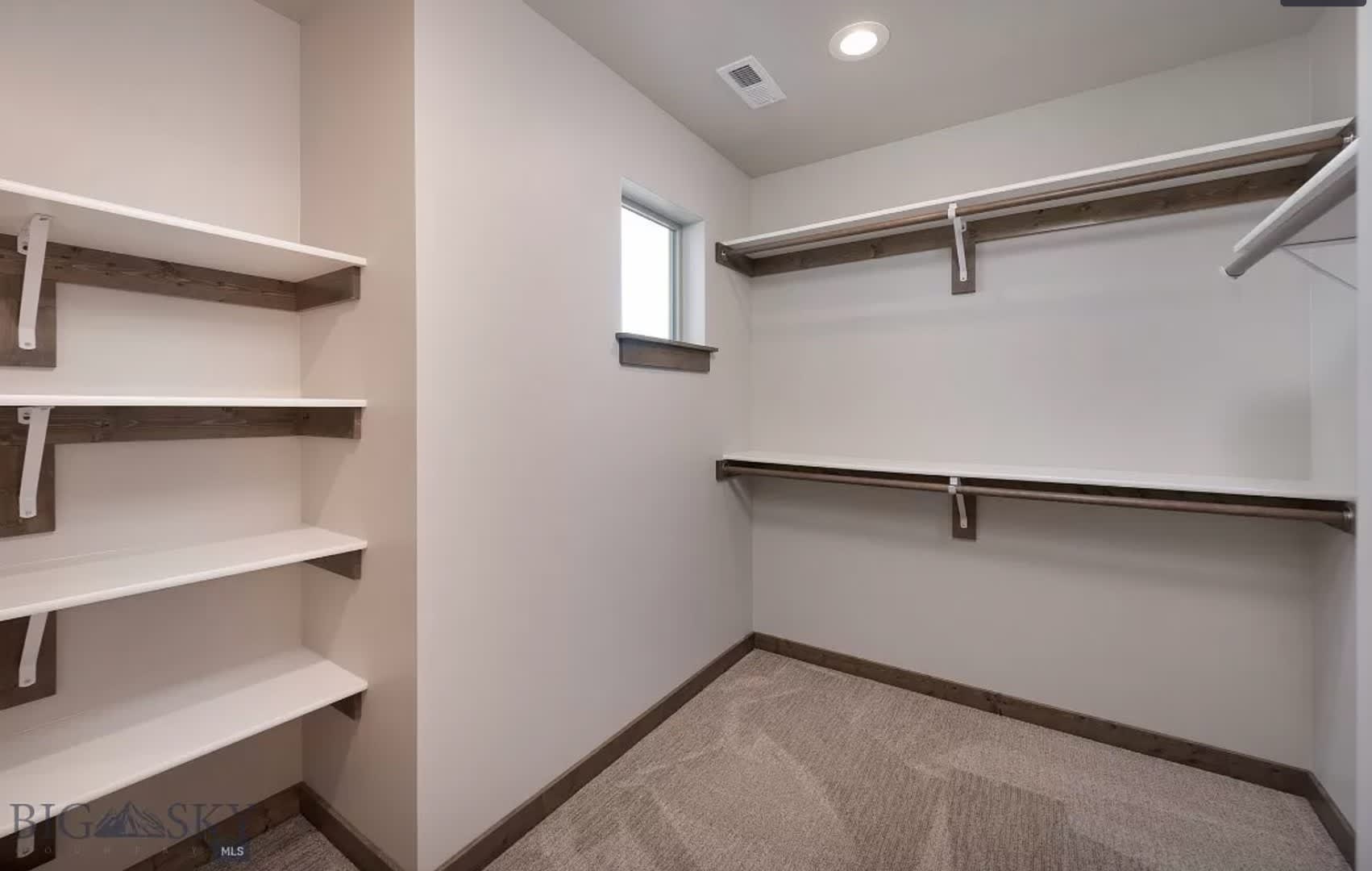 Brand New Three Bedroom Townhouse W Ac – photo 5