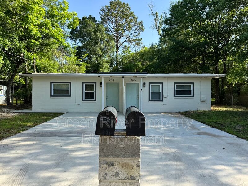 2831 West 6th Street – photo 3