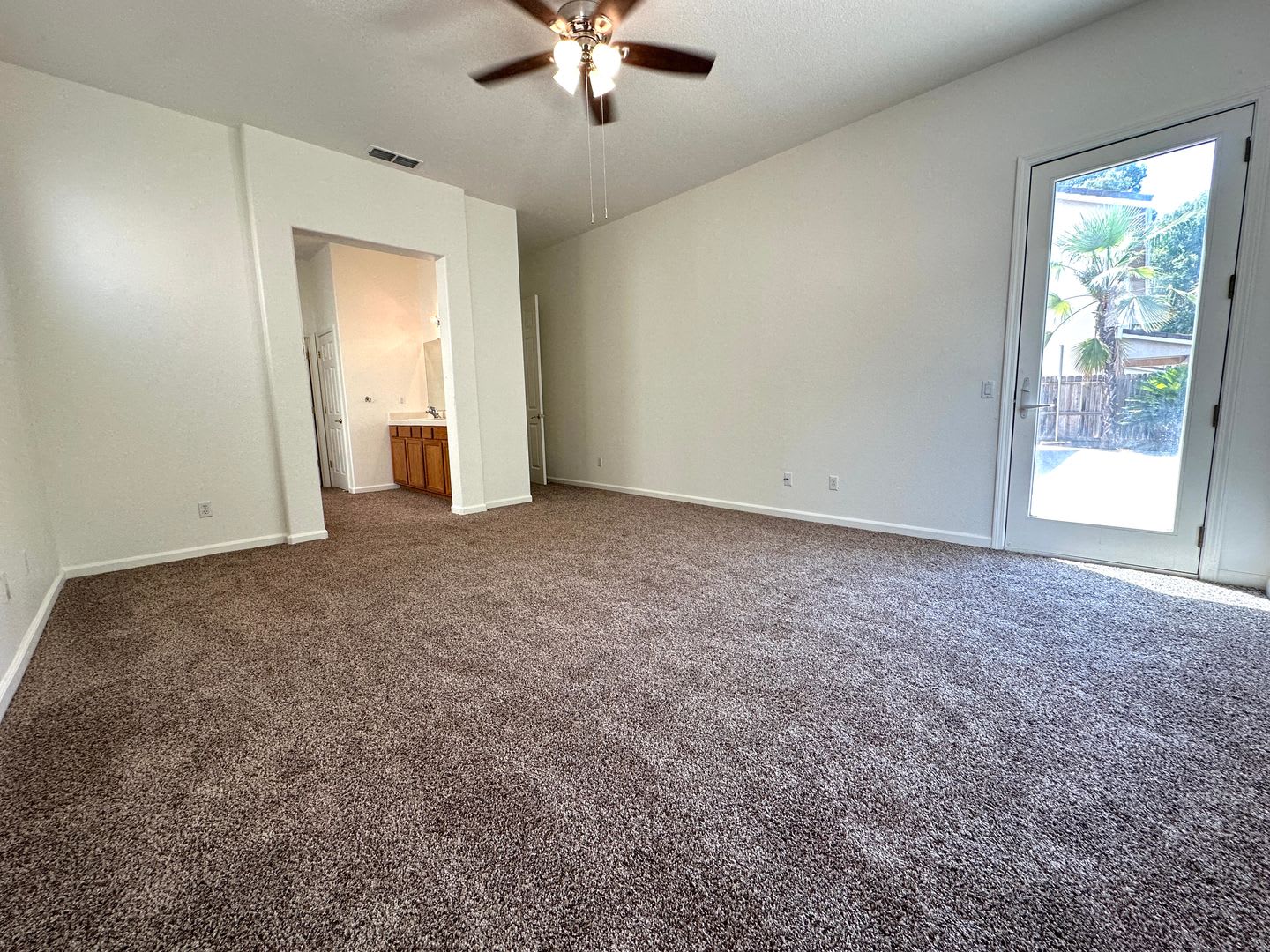 Beautiful North Merced Home in a Prime Location – photo 5