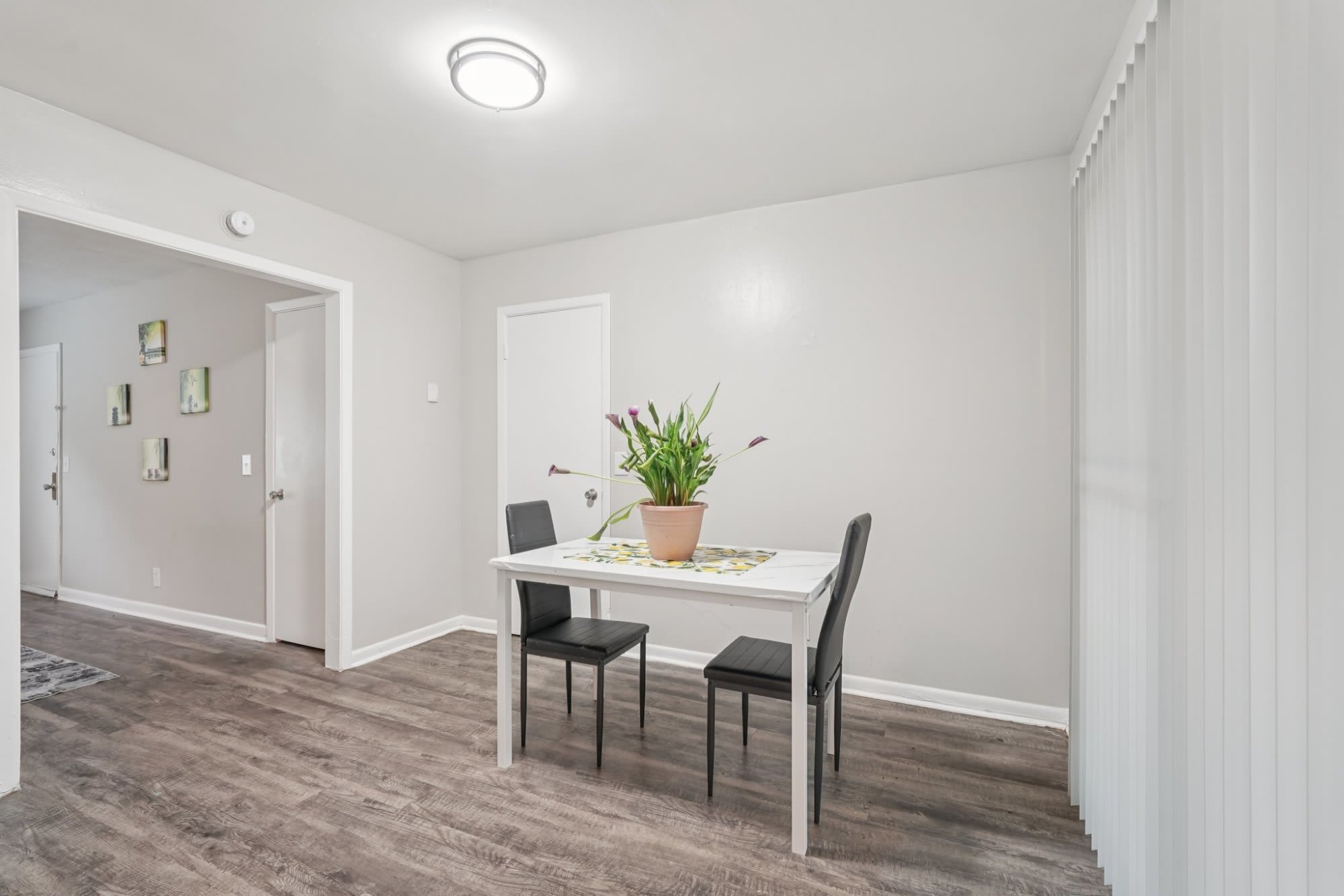 The Life at Arbor Creek Apartments – photo 4