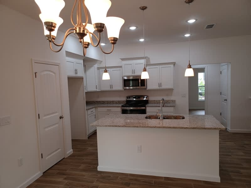 302 S 2nd St – photo 4