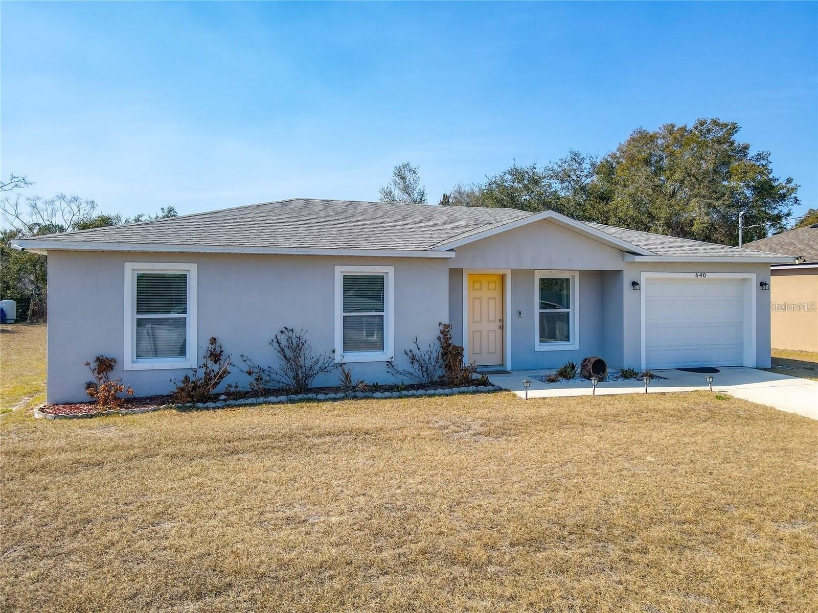 640 CHESTNUT Avenue – photo 1