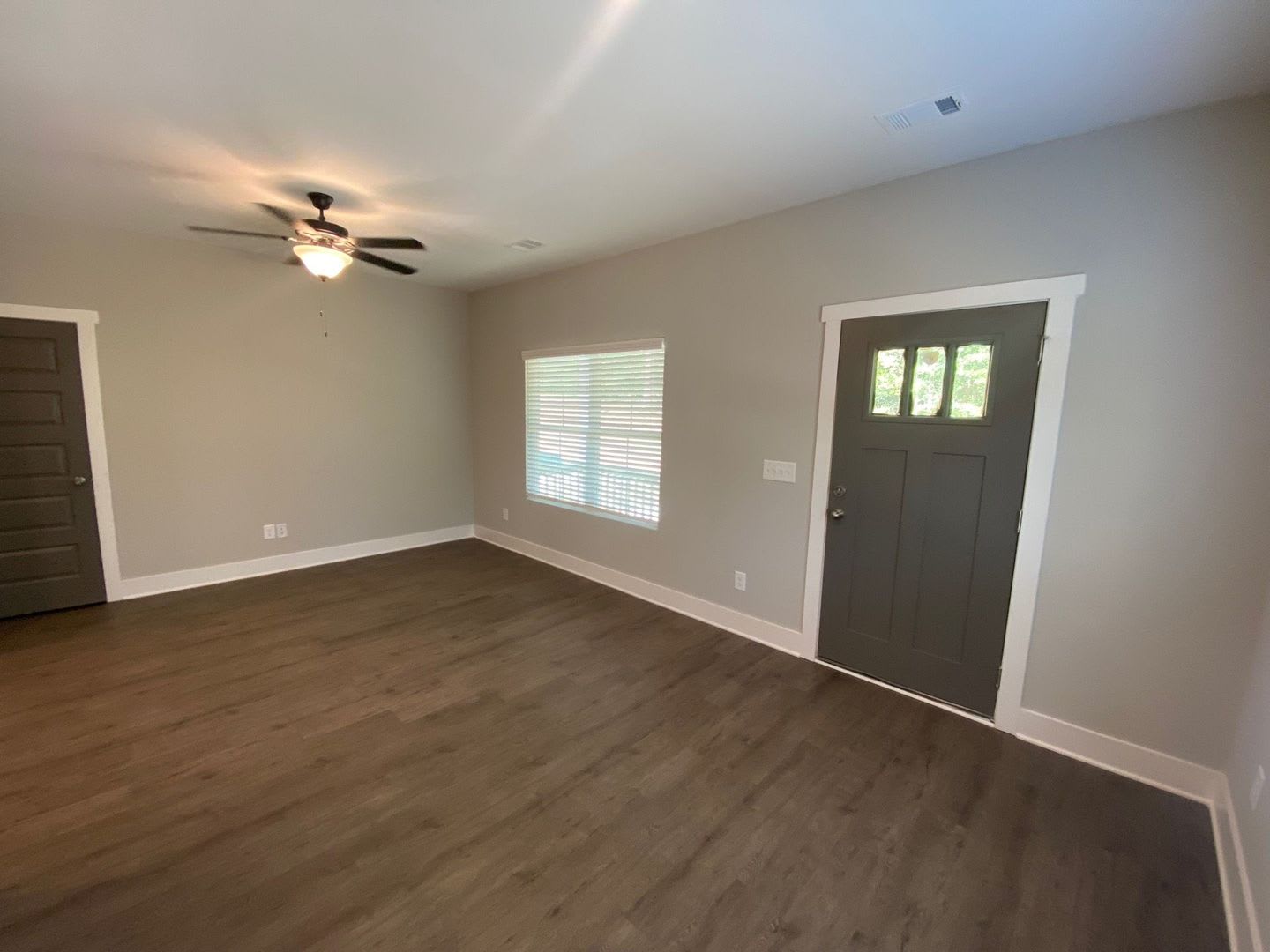 PRE-LEASING FOR AUGUST 10TH 2027! – photo 3