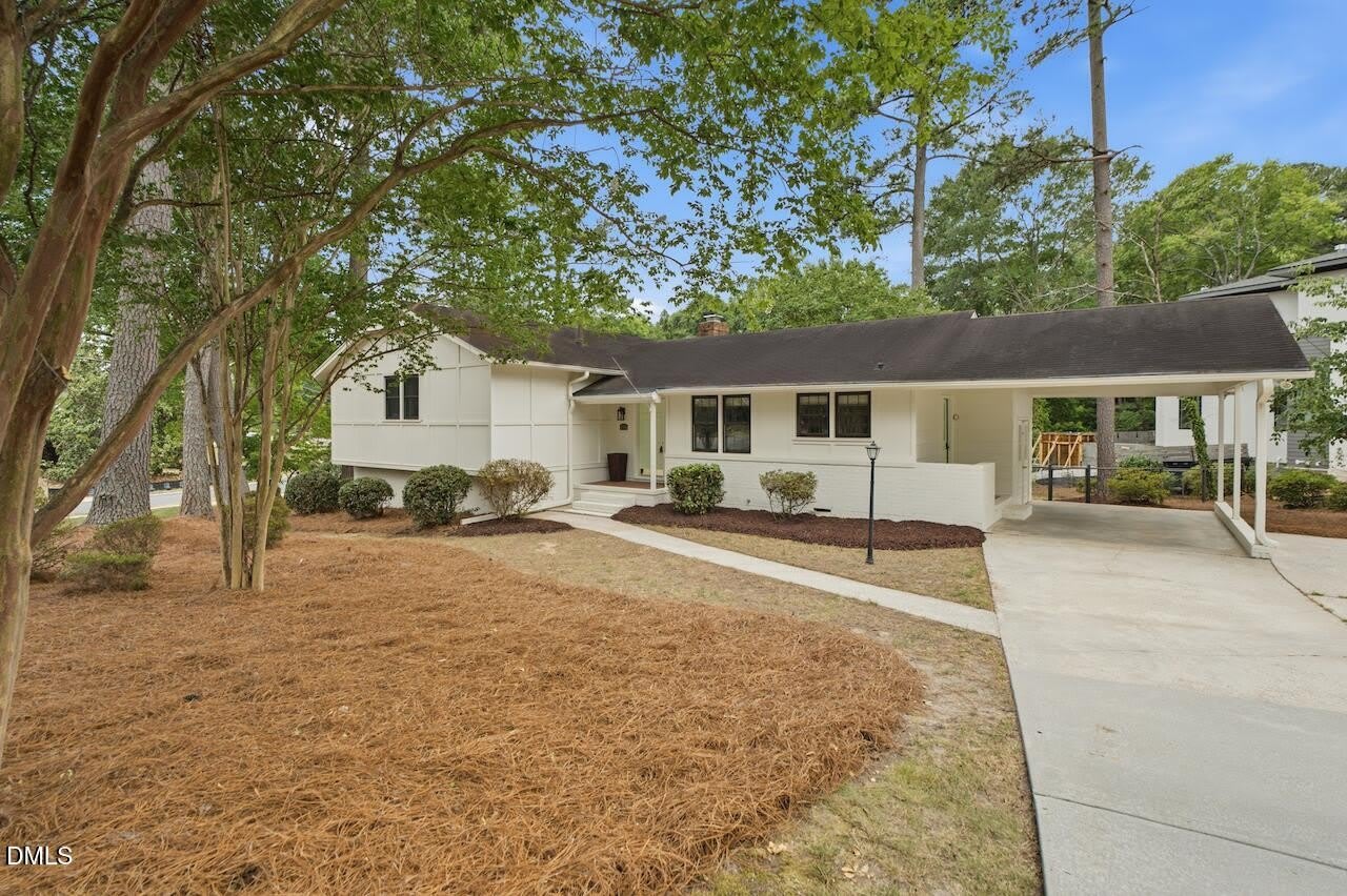 4901 Yadkin Drive – photo 2