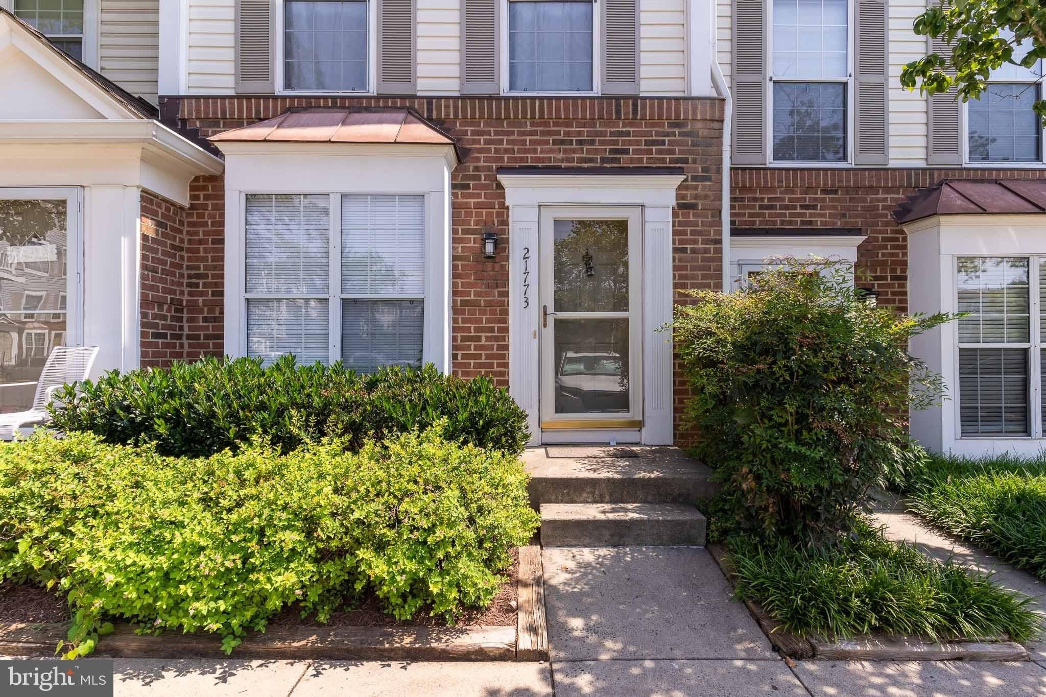 21773 BALDWIN Square – photo 1