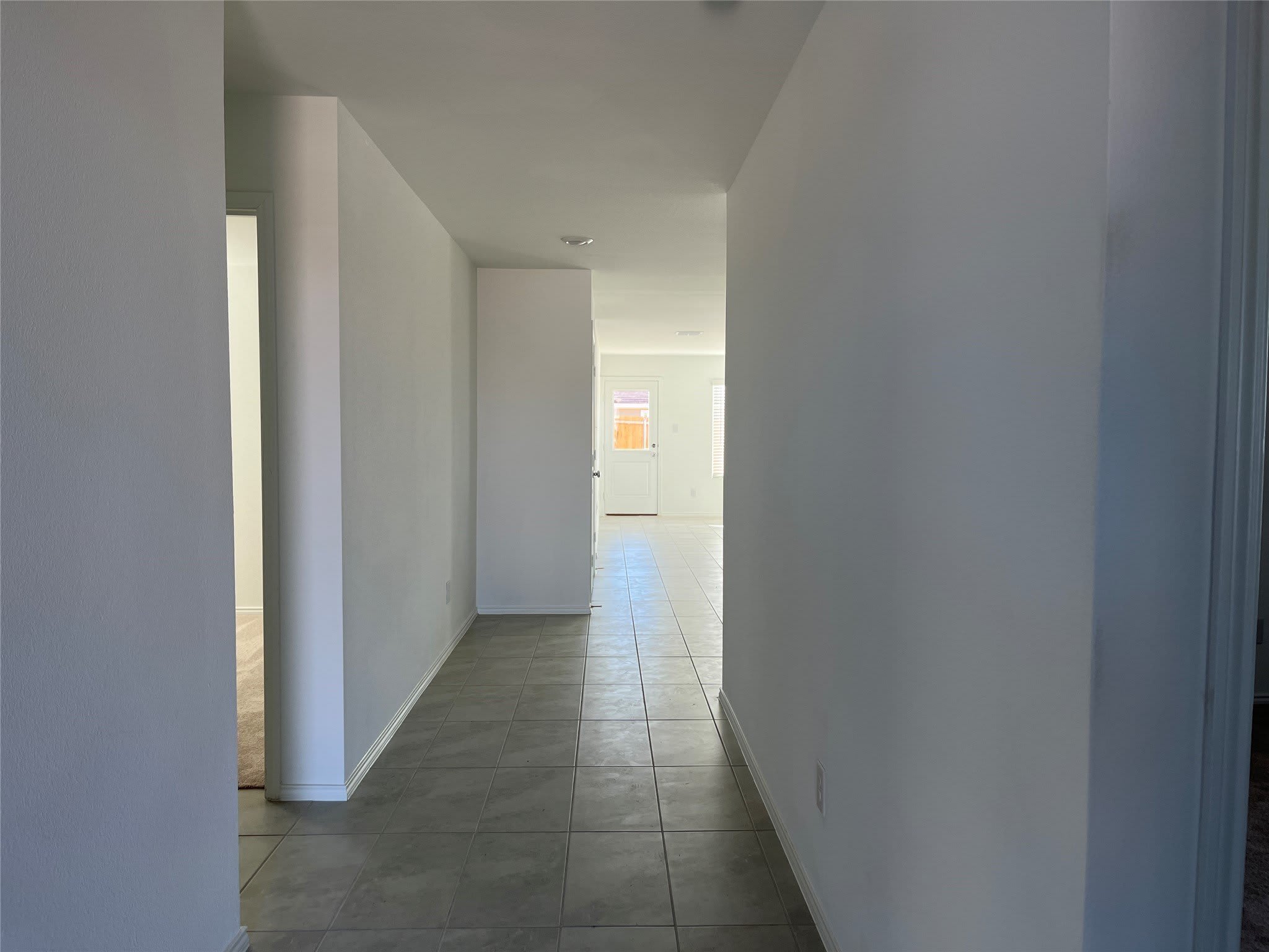 900 Mountain Laurel Drive – photo 2