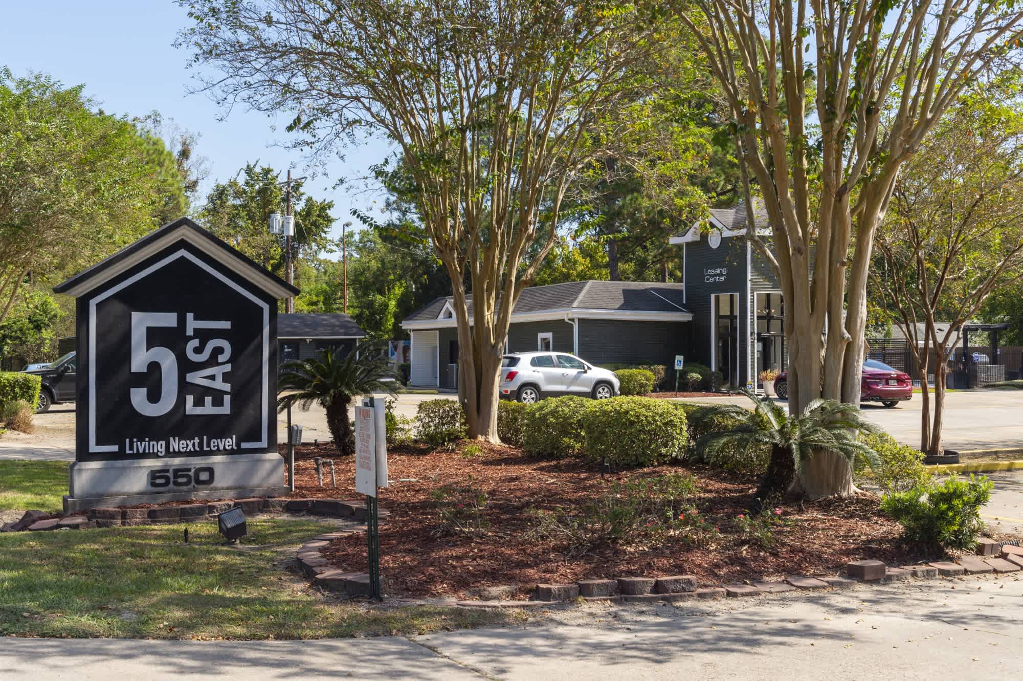 5 East – photo 1