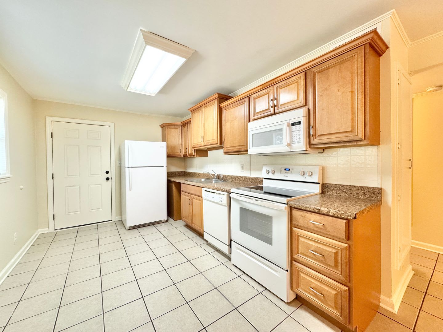 2 Bedroom In Lindley Park Close To Uncg – photo 5