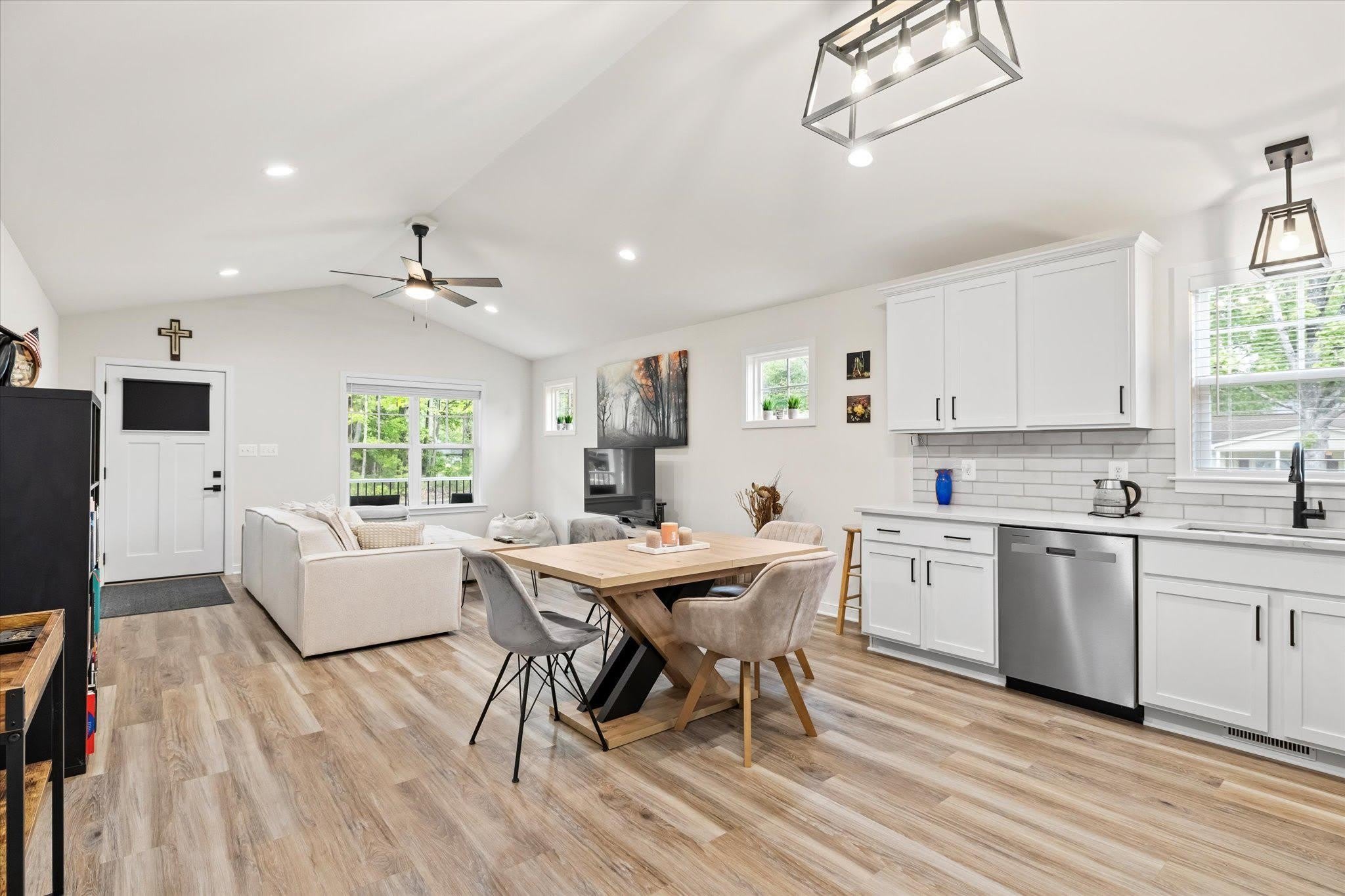 1274 HOLLY VISTA Drive – photo 3