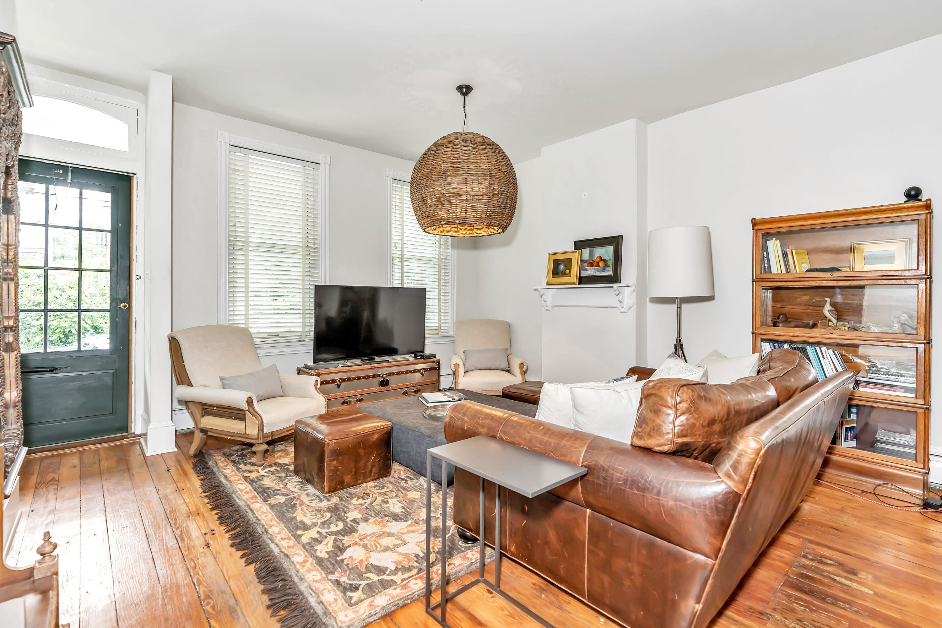 2454 W. 16th Street – photo 3