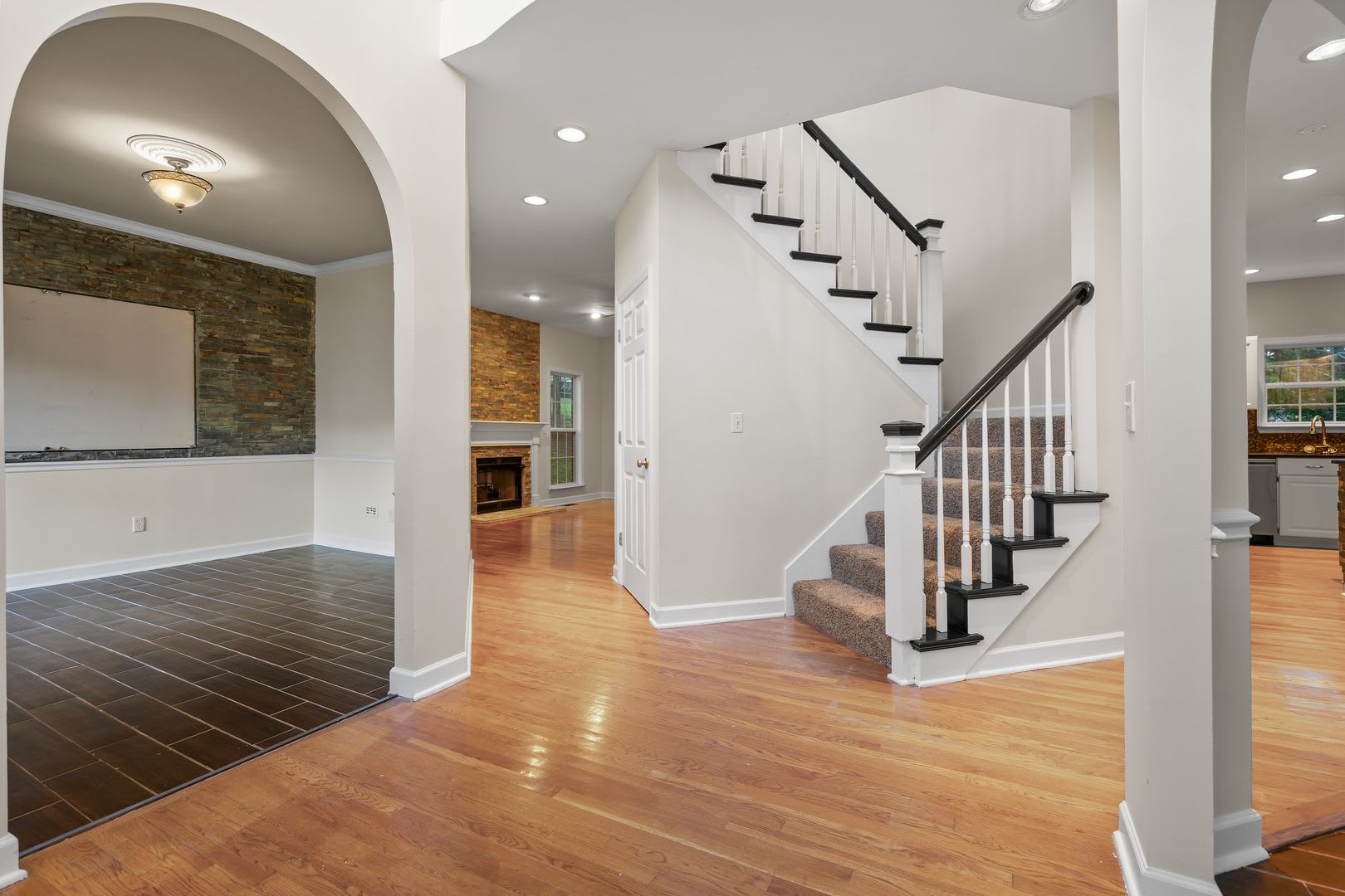1004 Austin Ct, Nolensville, TN 37135 – photo 5