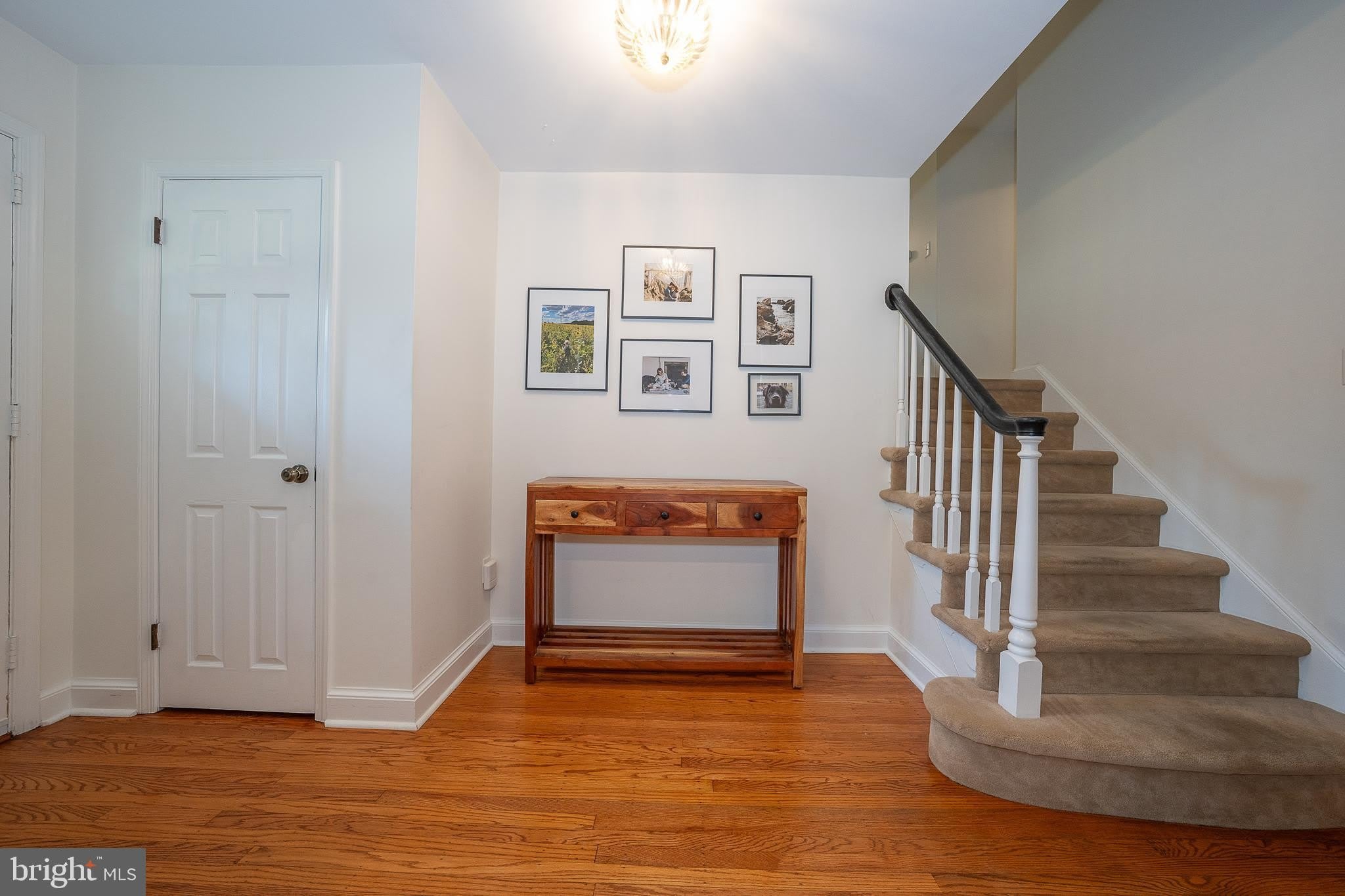 37 MEADOWS Lane – photo 3