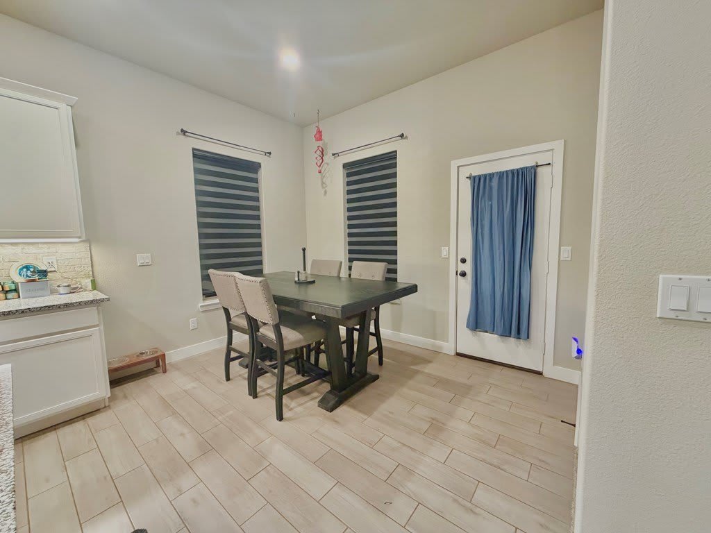 2409 Ranch Ave – photo 5