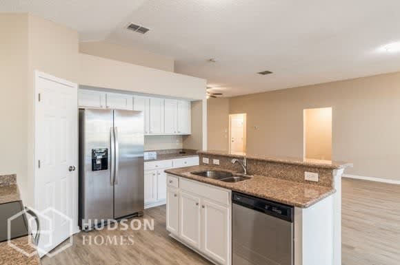 2535 Coachman Lakes Drive – photo 4