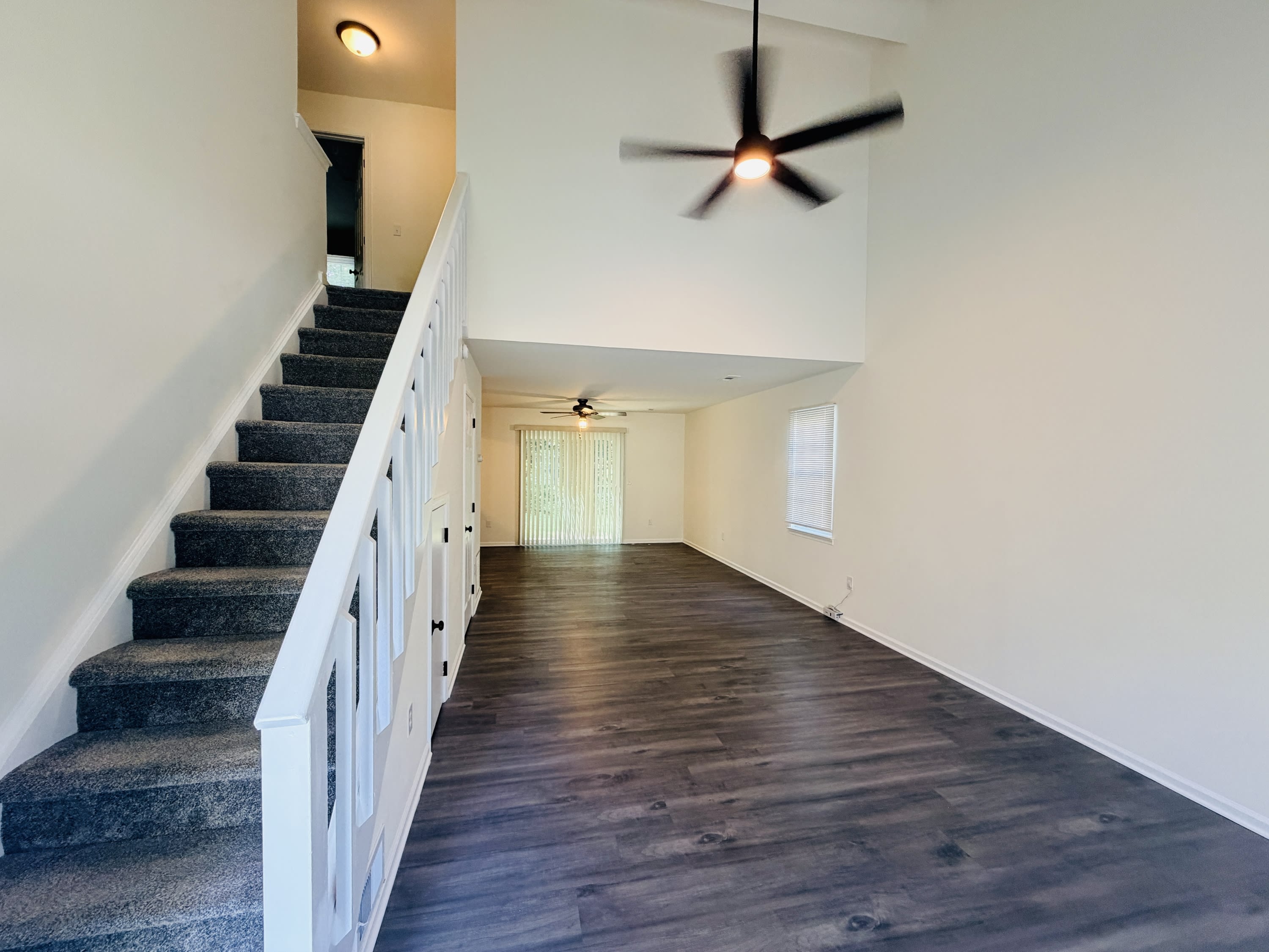 168 Stoney Drive – photo 3