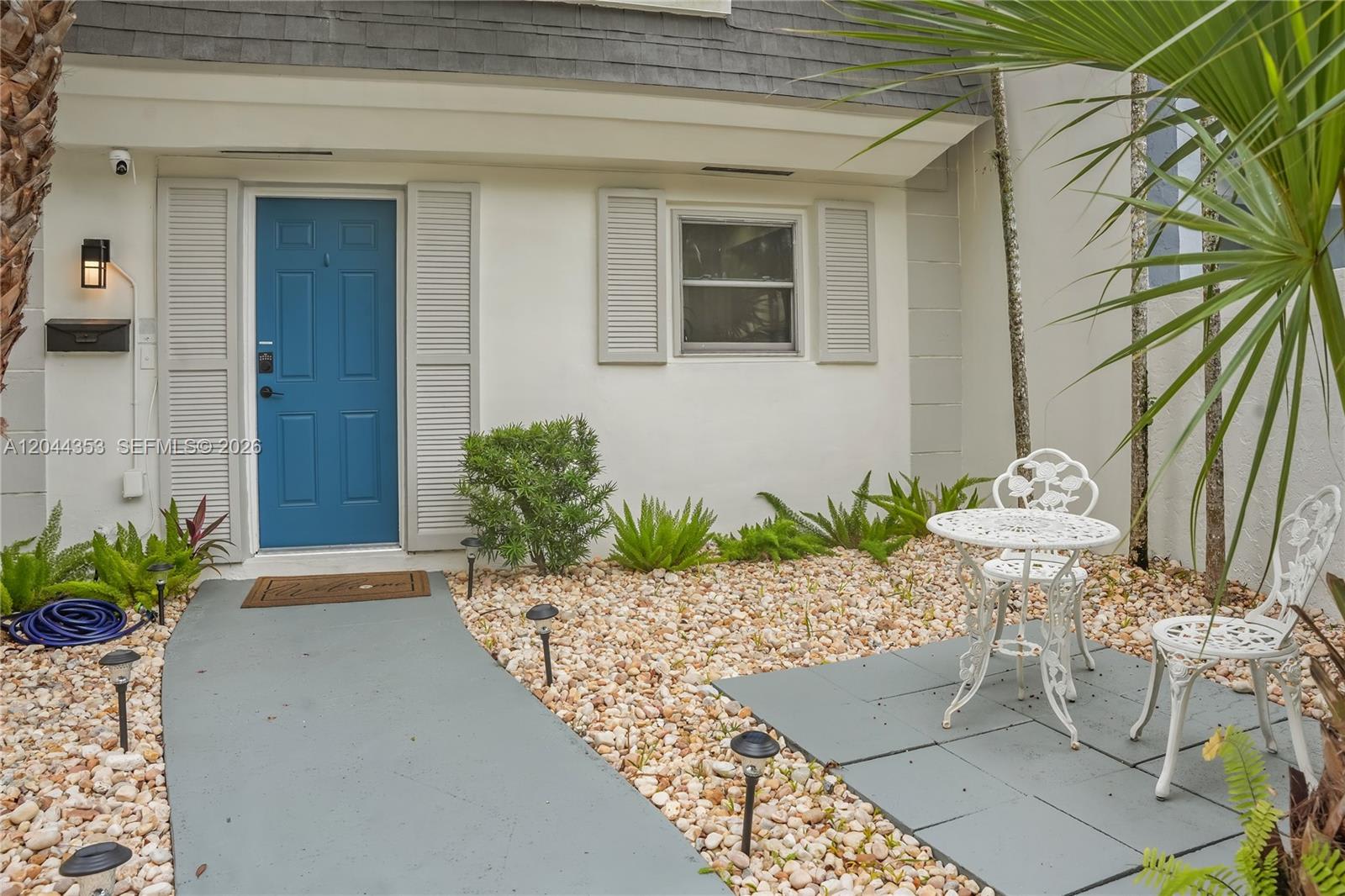 9015 Southwest 96th Avenue – photo 1