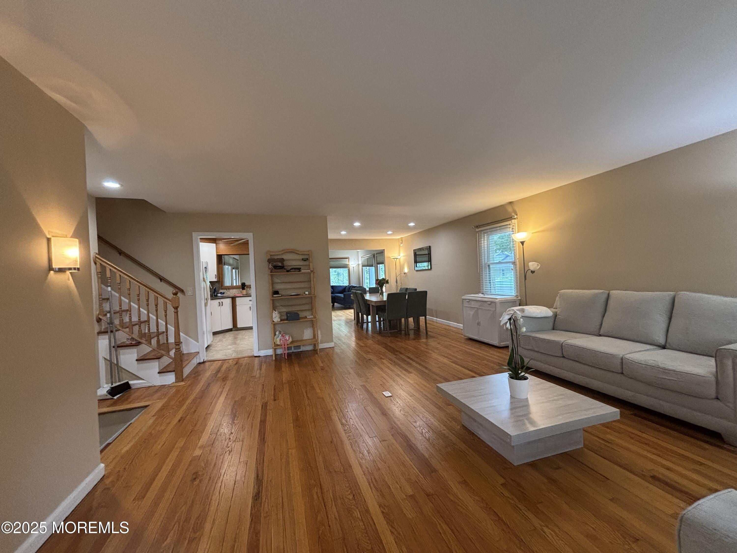 187 Elmwood Road – photo 5
