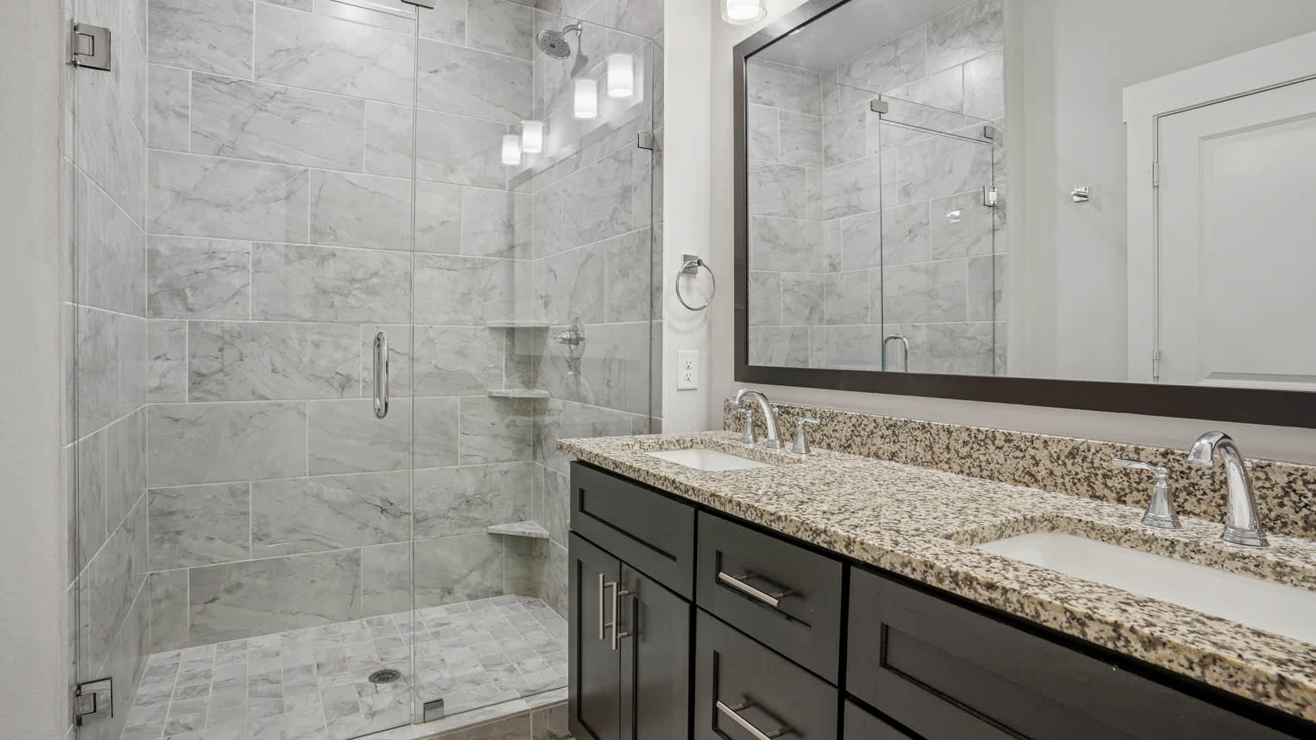 The Louise Townhomes – photo 5