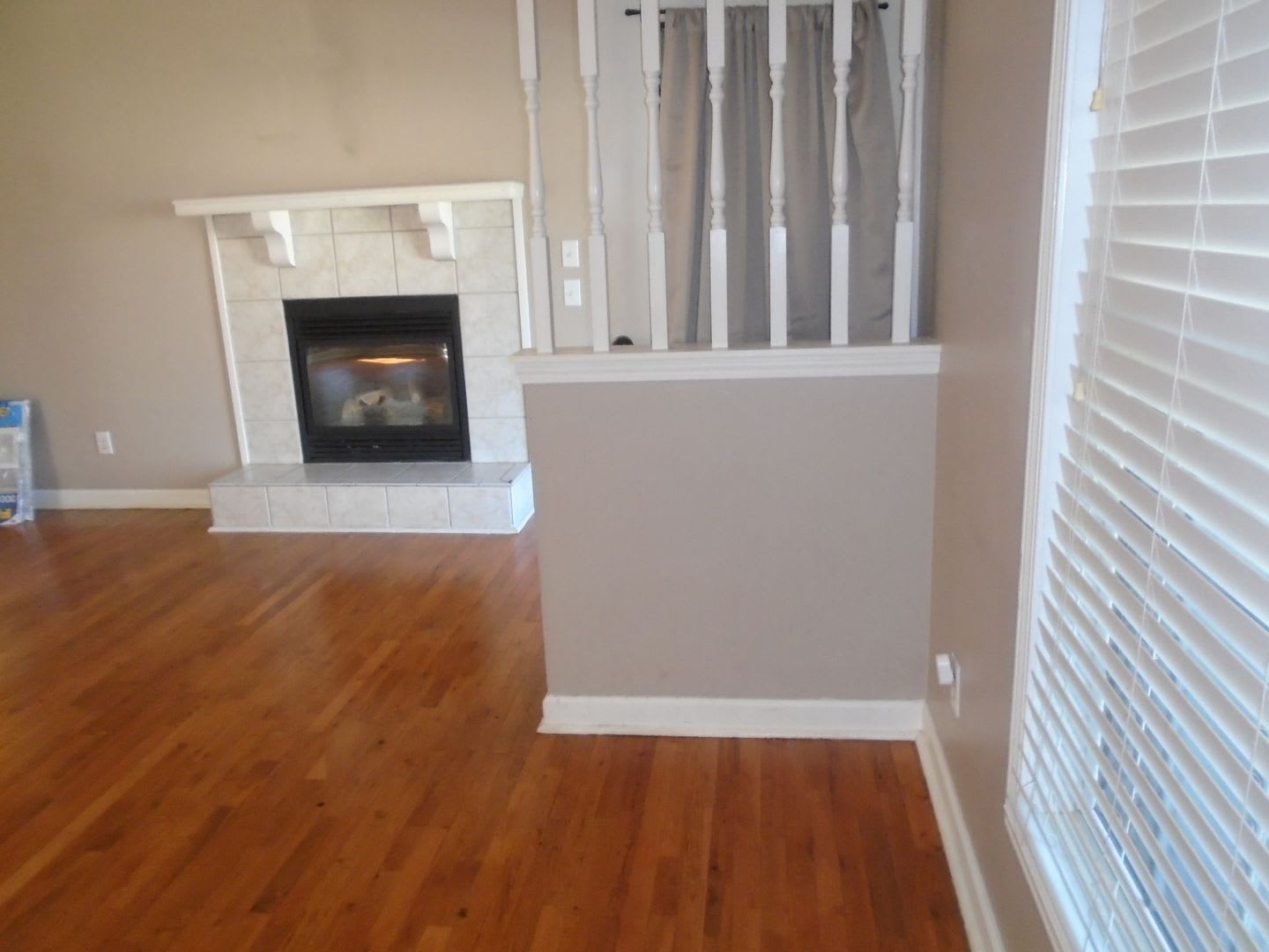 4BD/2BA Available Now! Featuring a half off first full month's rent w/ immediate move in!! – photo 5