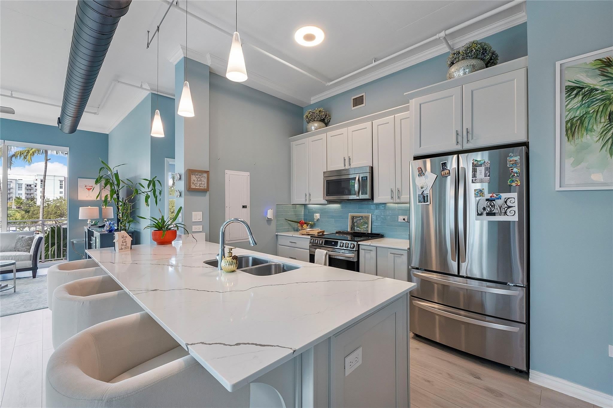 313 NE 2nd Street – photo 4
