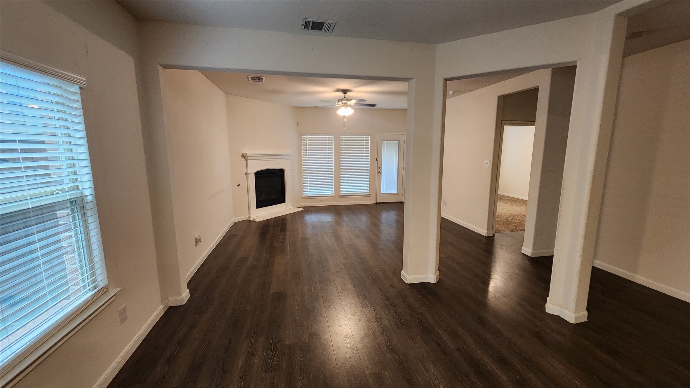 3904 Oak Creek Circle – photo 4