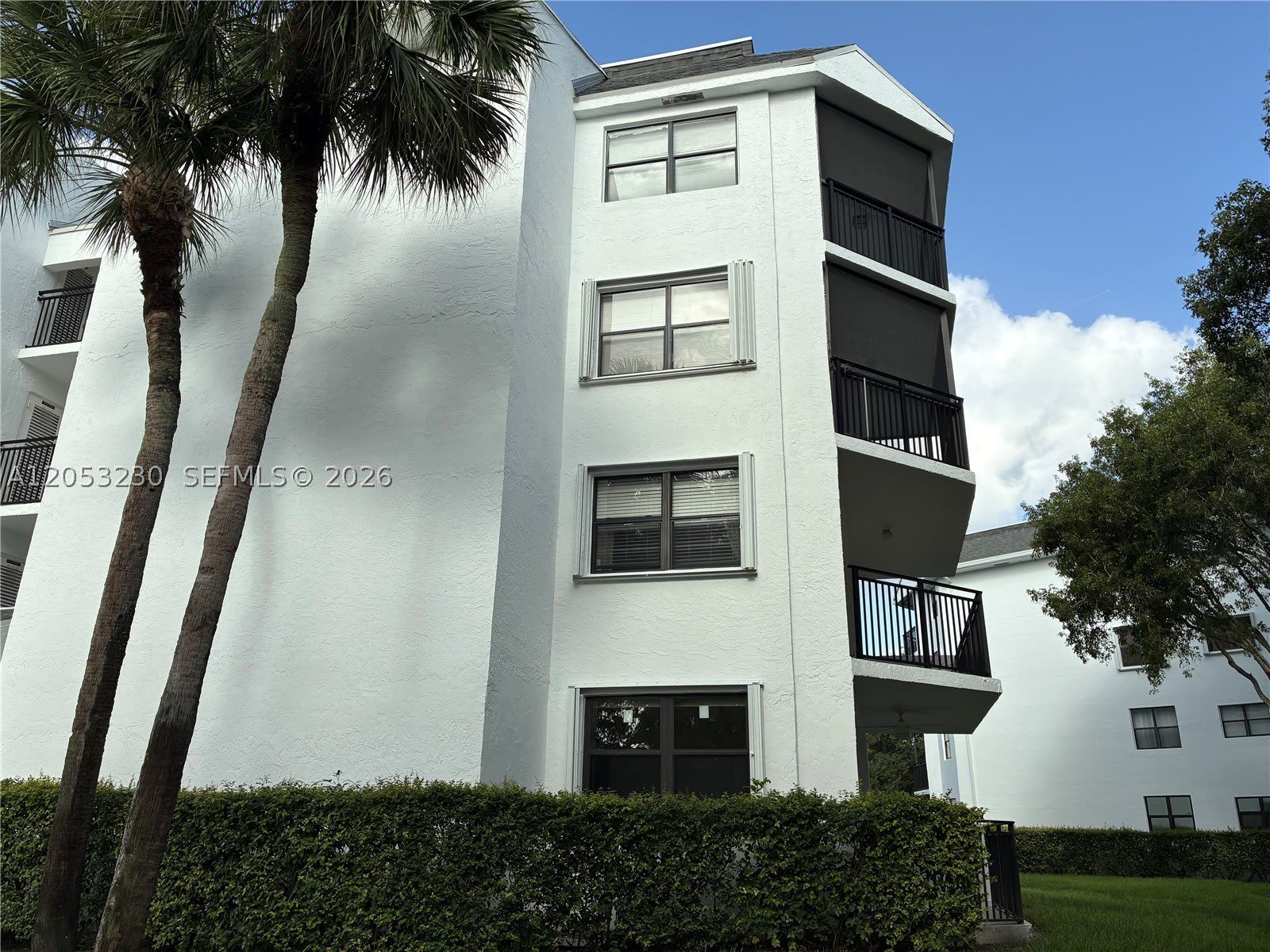 16141 Blatt Blvd – photo 2