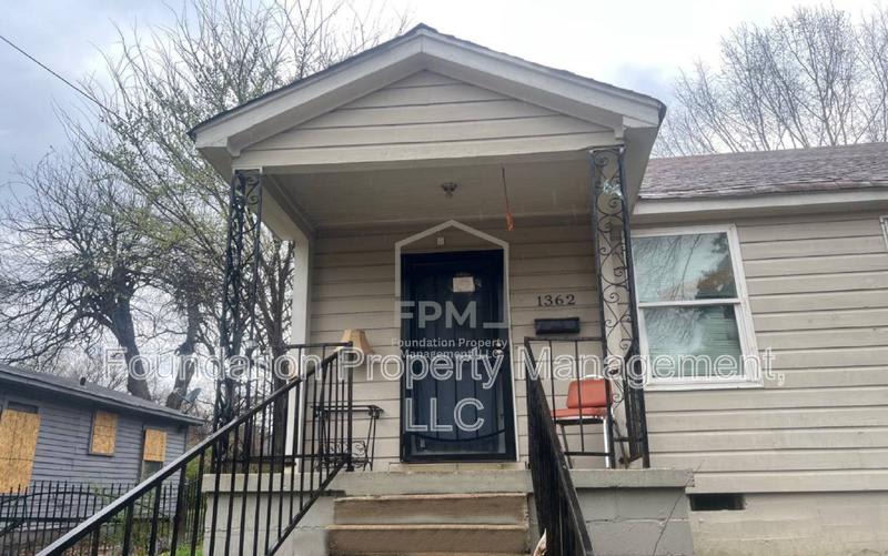 1362 East Trigg Avenue – photo 1