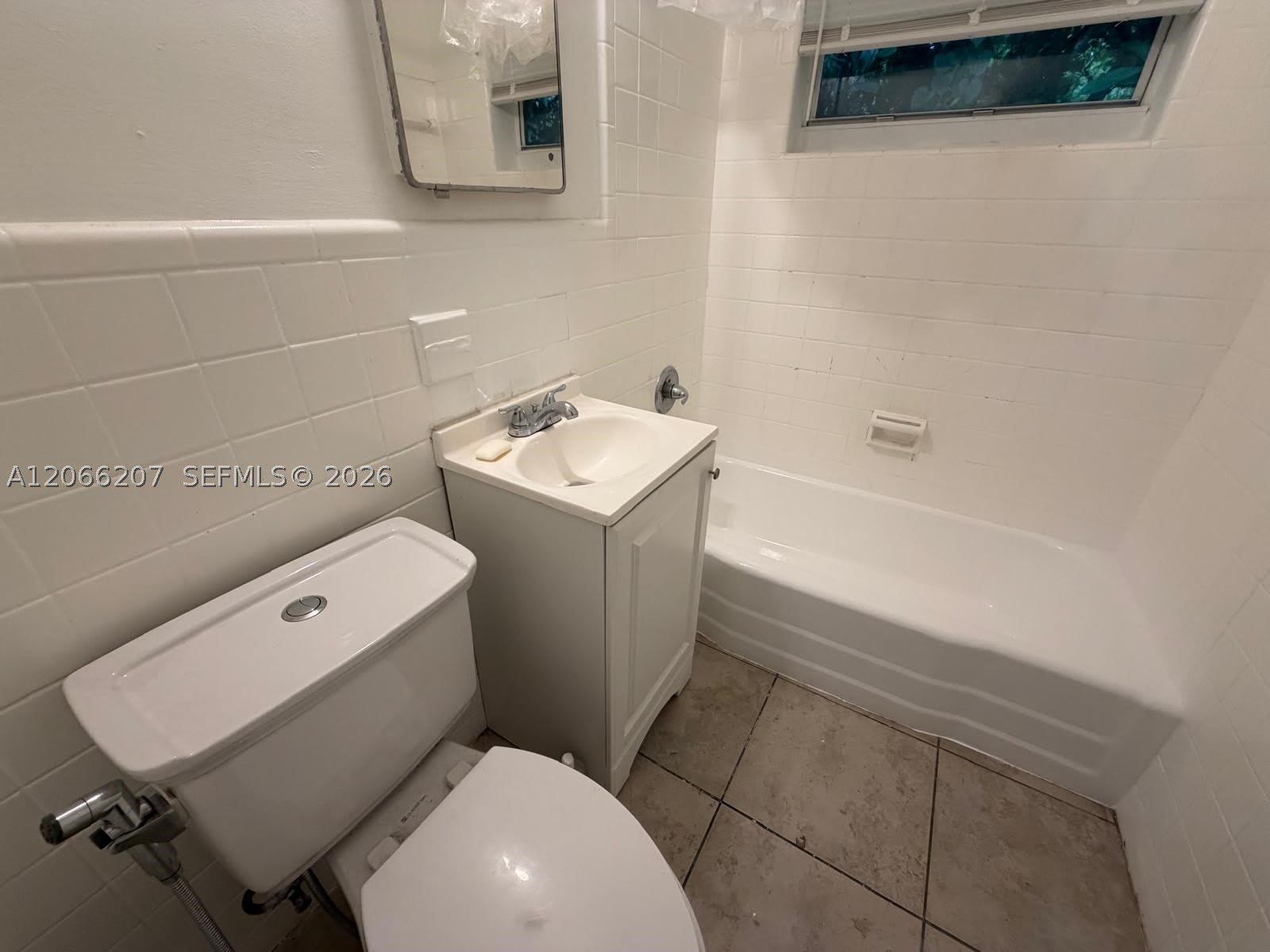 1280 NE 139th St – photo 4
