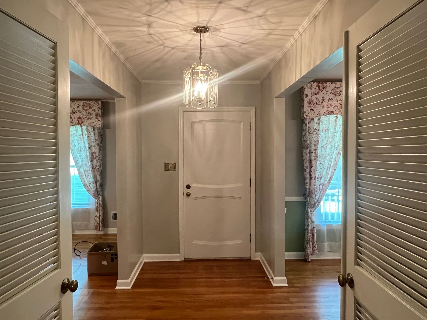 Lovely Must See Home!! – photo 3