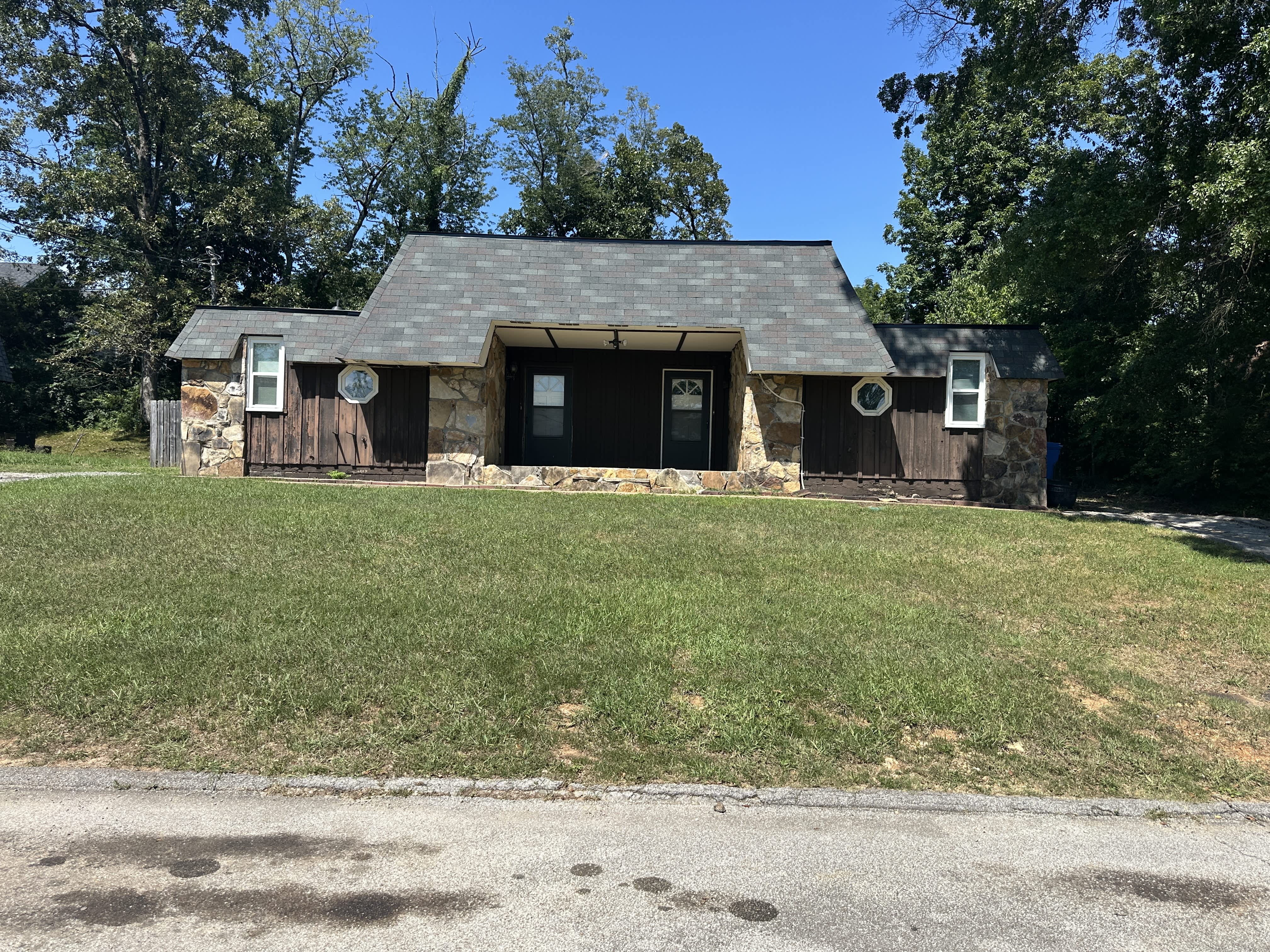 5227 Hickory Nut Ln – photo 1