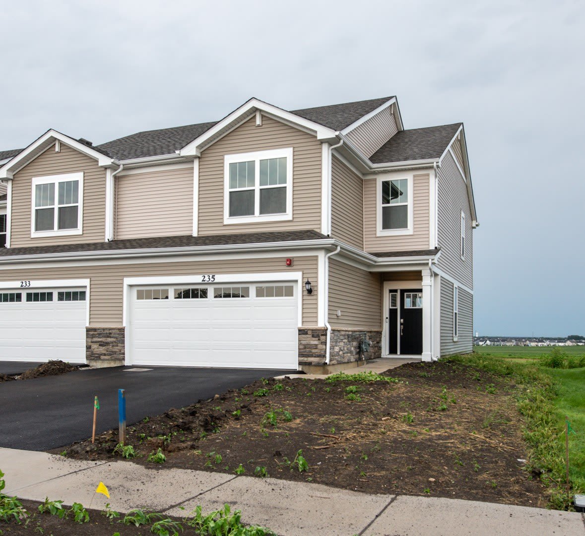 235 Cooney Way – photo 1