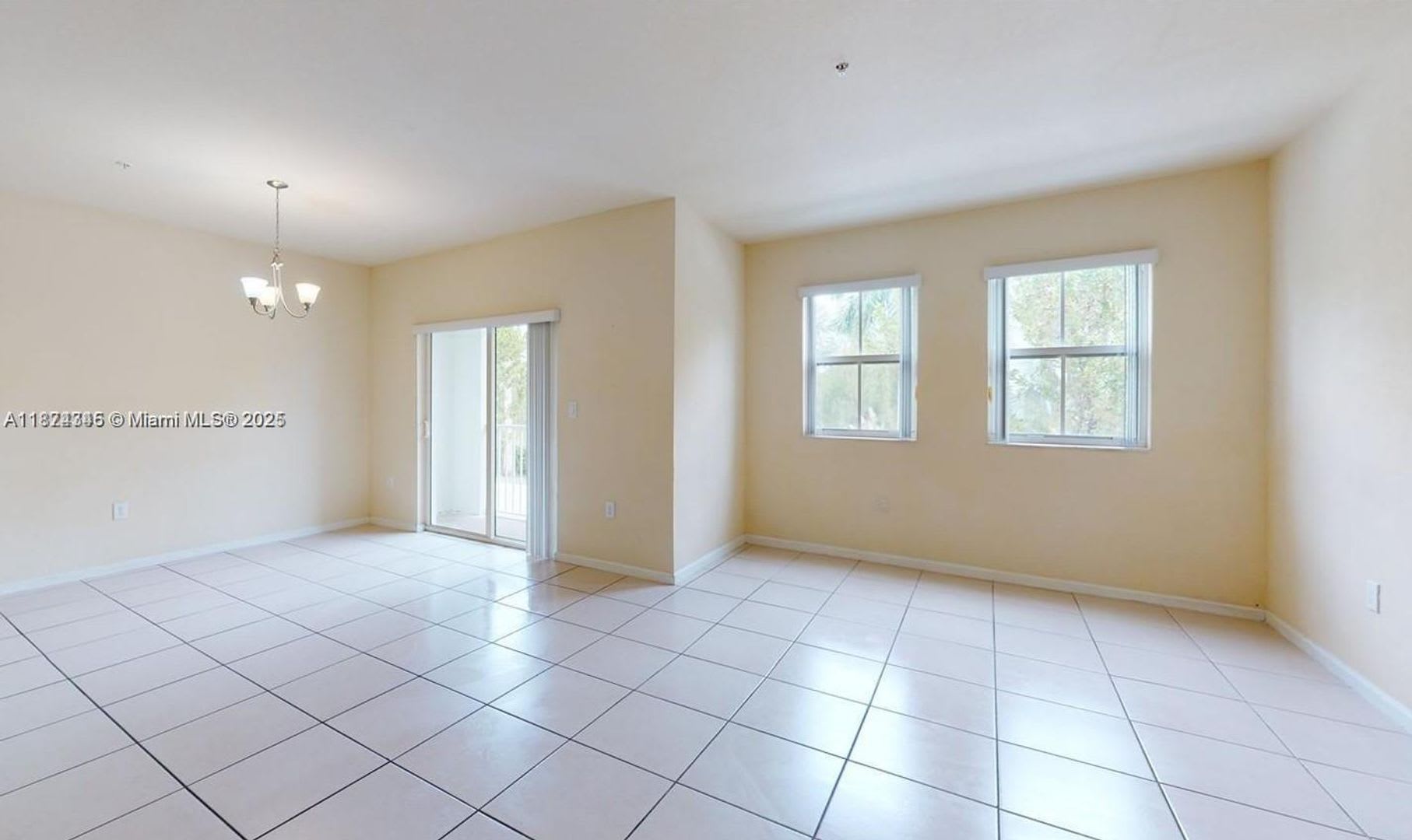 8960 NW 97th Avenue 214, Doral, FL 33178 – photo 2