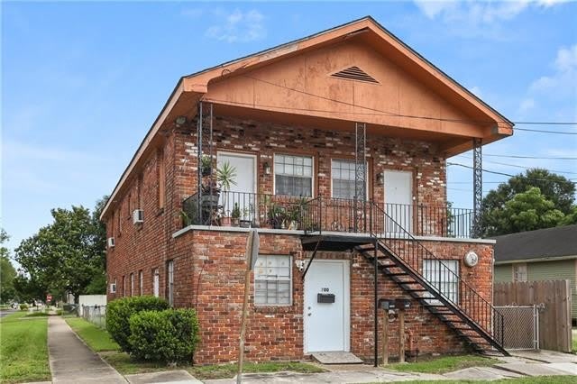700 LEBOEUF Street – photo 1
