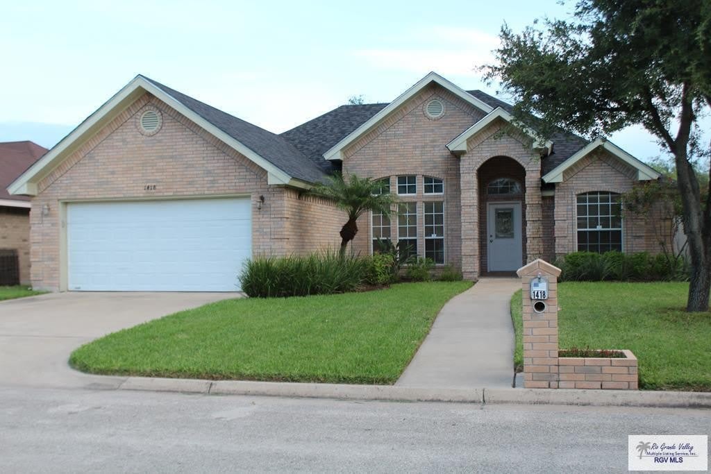 1418 SUMMERFIELD LN – photo 1