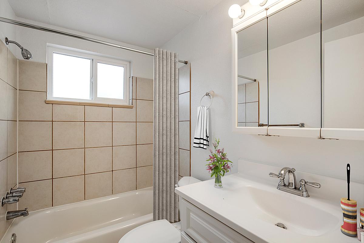 Washington Apartments – photo 5