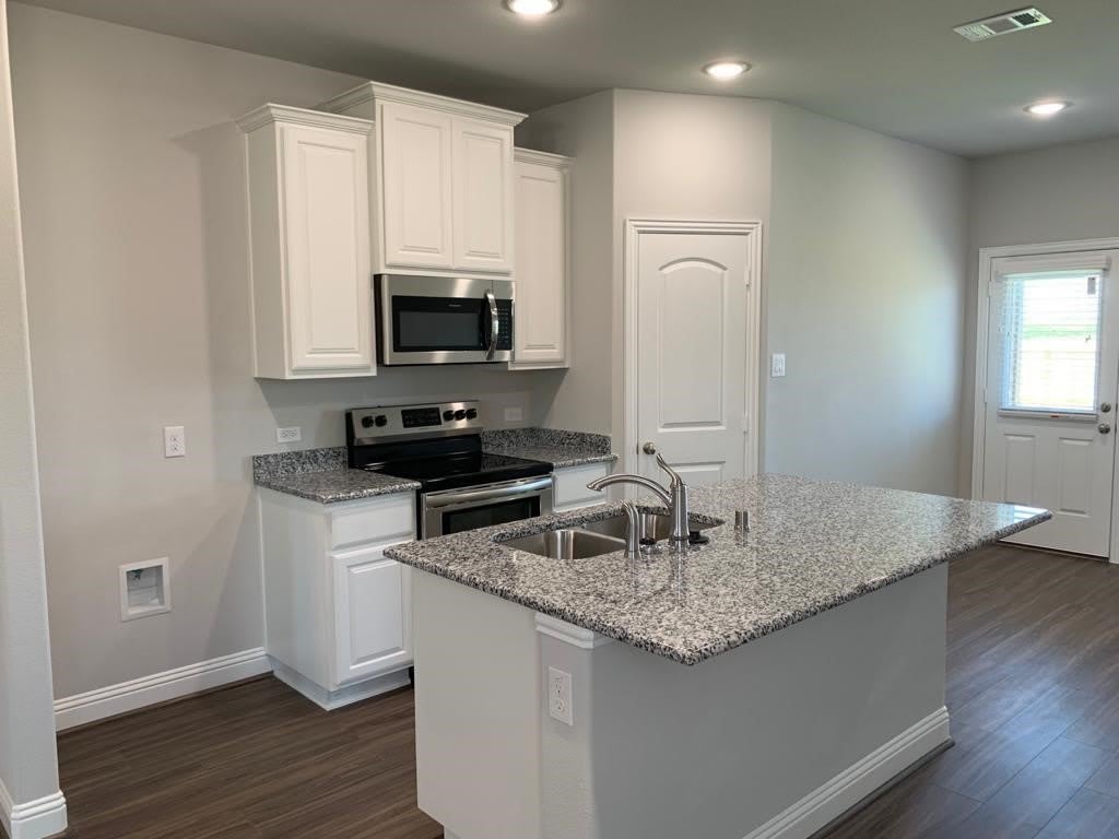1414 Warringwood Drive – photo 5