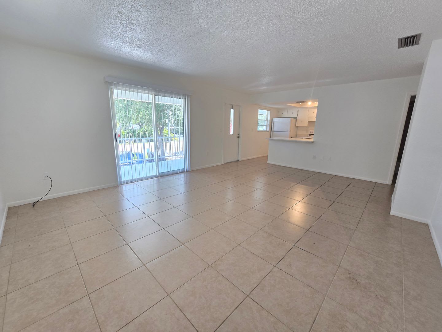 504 Barcelona Avenue – photo 3