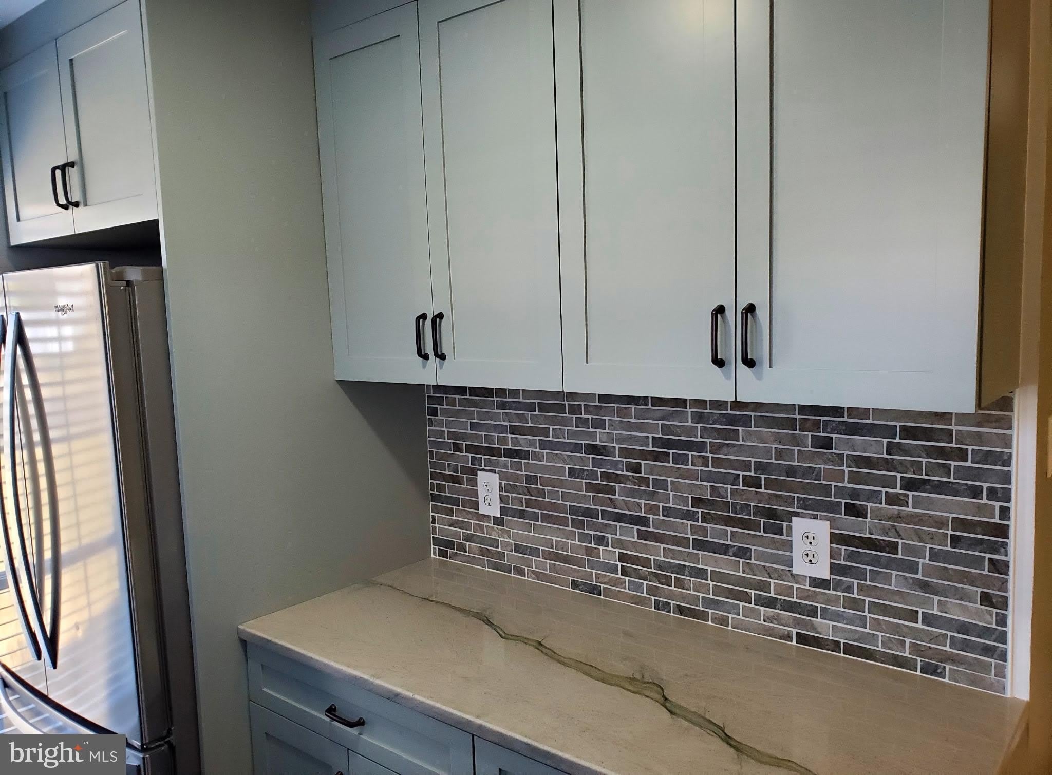3 BANBURY Court – photo 5