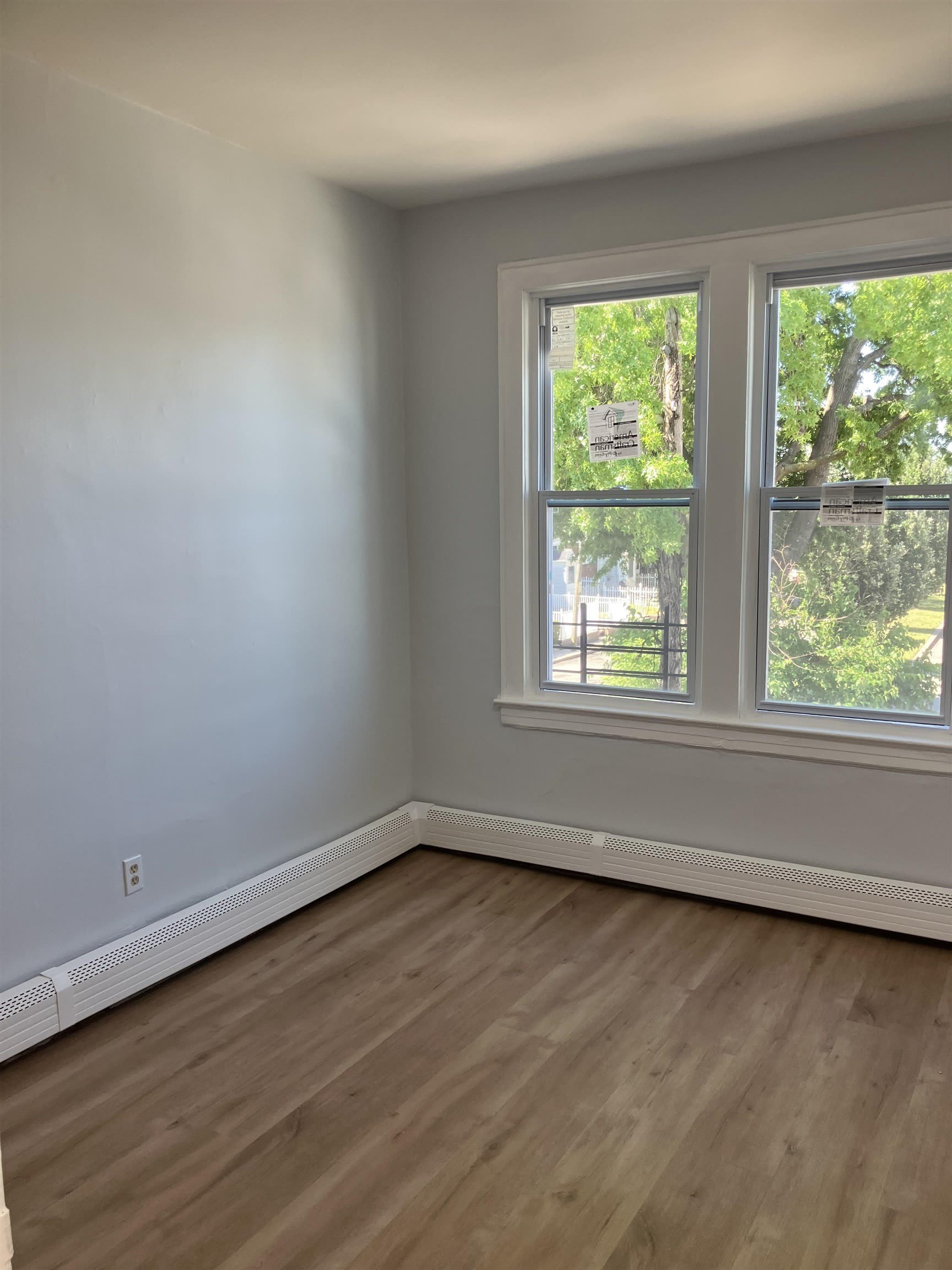 132 W 19TH ST – photo 2
