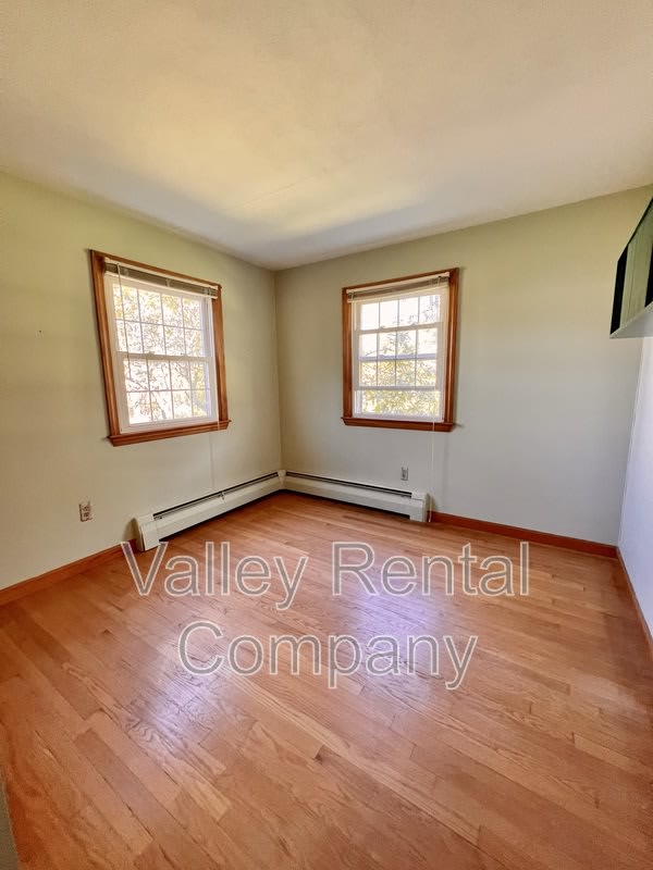 20 Newton Lane – photo 4