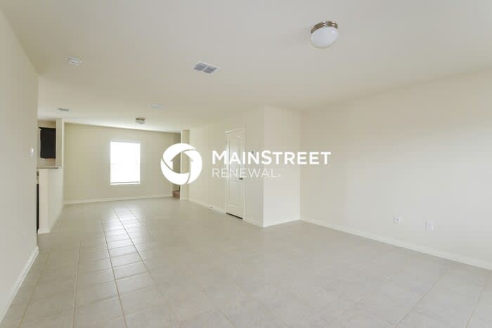 6214 Lakefront – photo 2